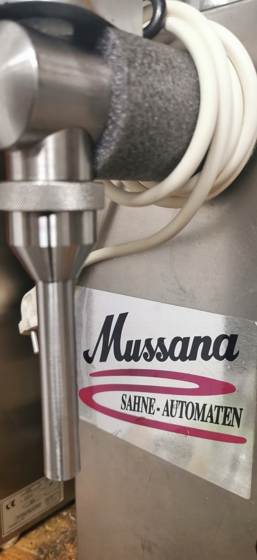 KOŃCÓWKA DO NABIJANIA RUREK ŚMIETANĄ MUSSANA