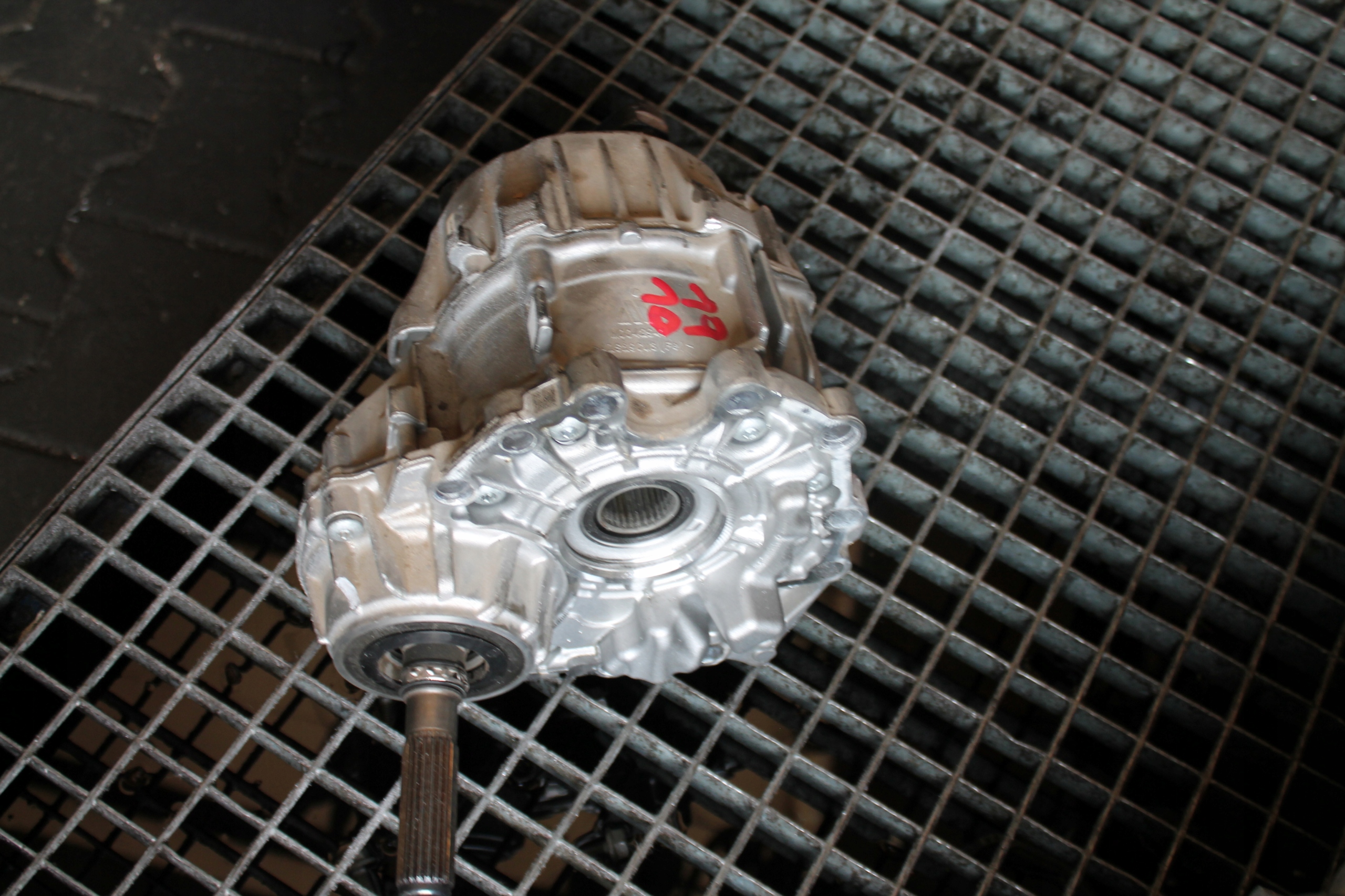 1910. REDUKTOR gearboxes BIEOW MERCEDES A7252804700