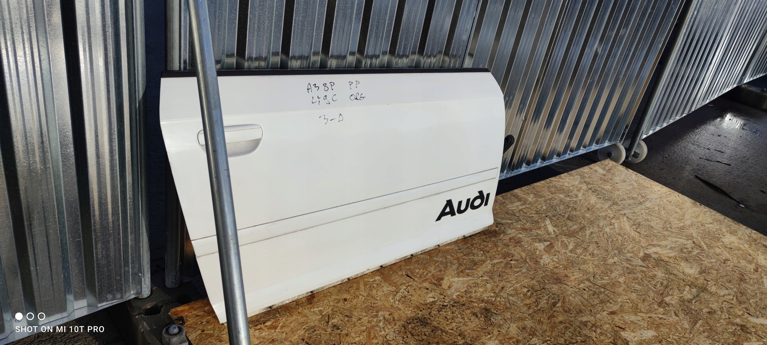 door right front AUDI A3 8P LIFT LY9C 3-door ORG