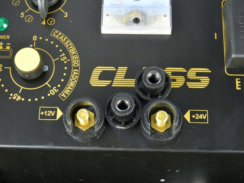 PROSTOWNIK Z ROZRUCHEM 12 24V 600A Brand Geko