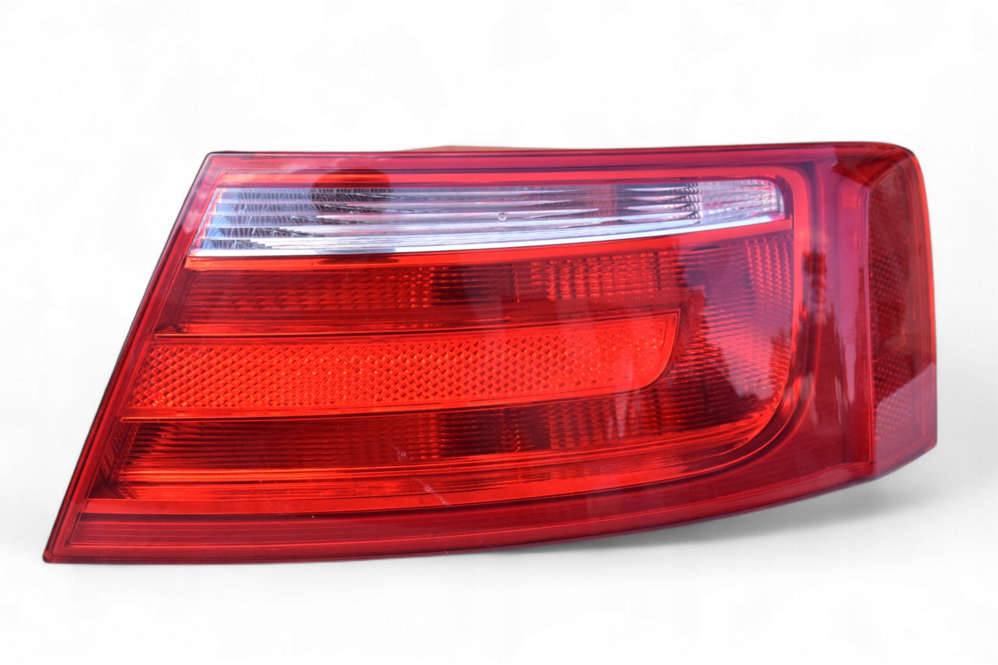 light right rear part AUDI A5 8T SPORTBACK 2009-2011R EU 8T8945096