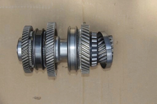 Wał skrzyni M32 NOWY ORYGINALNY Producent części Fiat OE