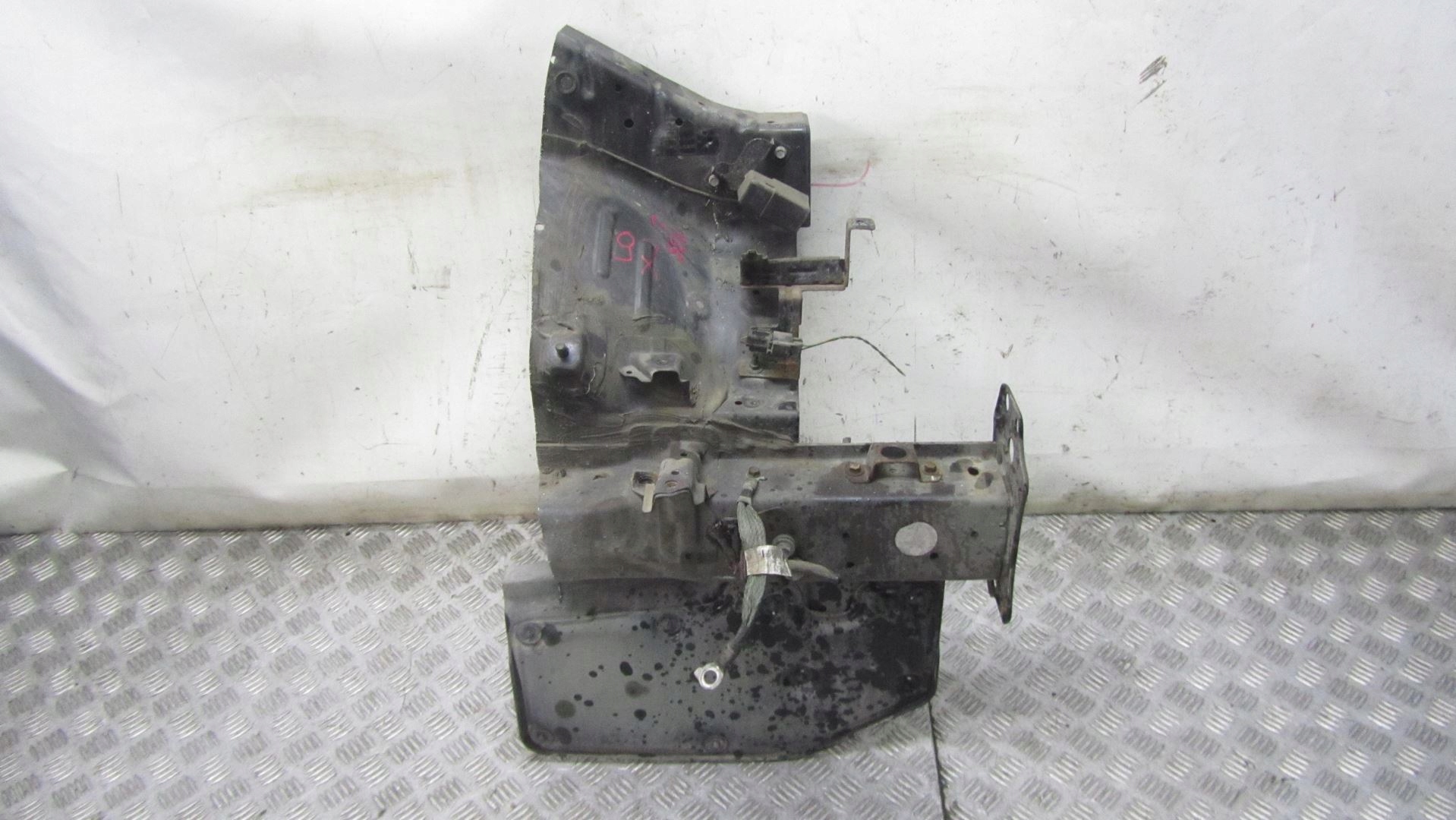 HYUNDAI Ix35 ЛОНЖЕРОН ЛІВА ПЕРЕД 10-16 97