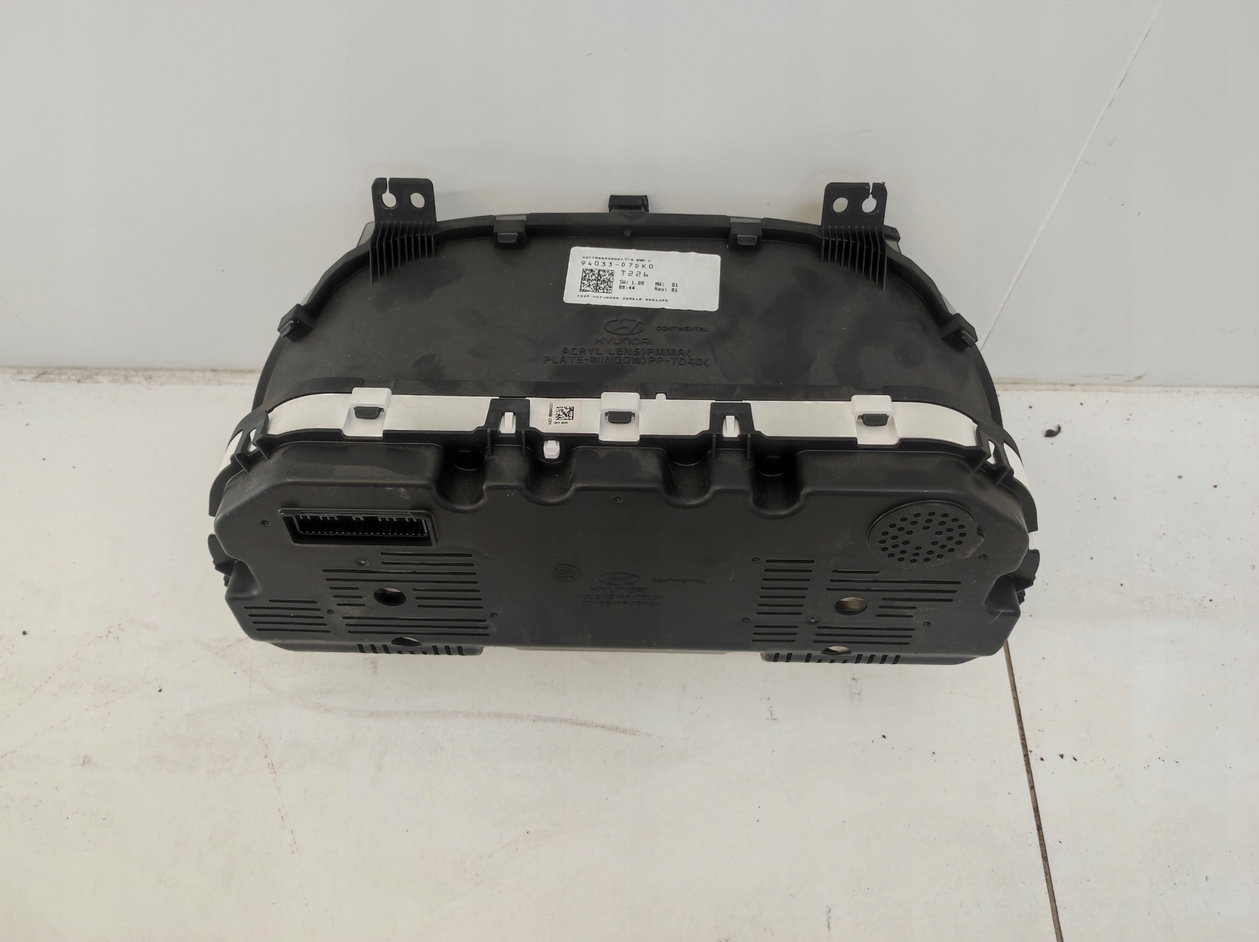 Hyundai TUCSON III спидометр 94033 D7DK0