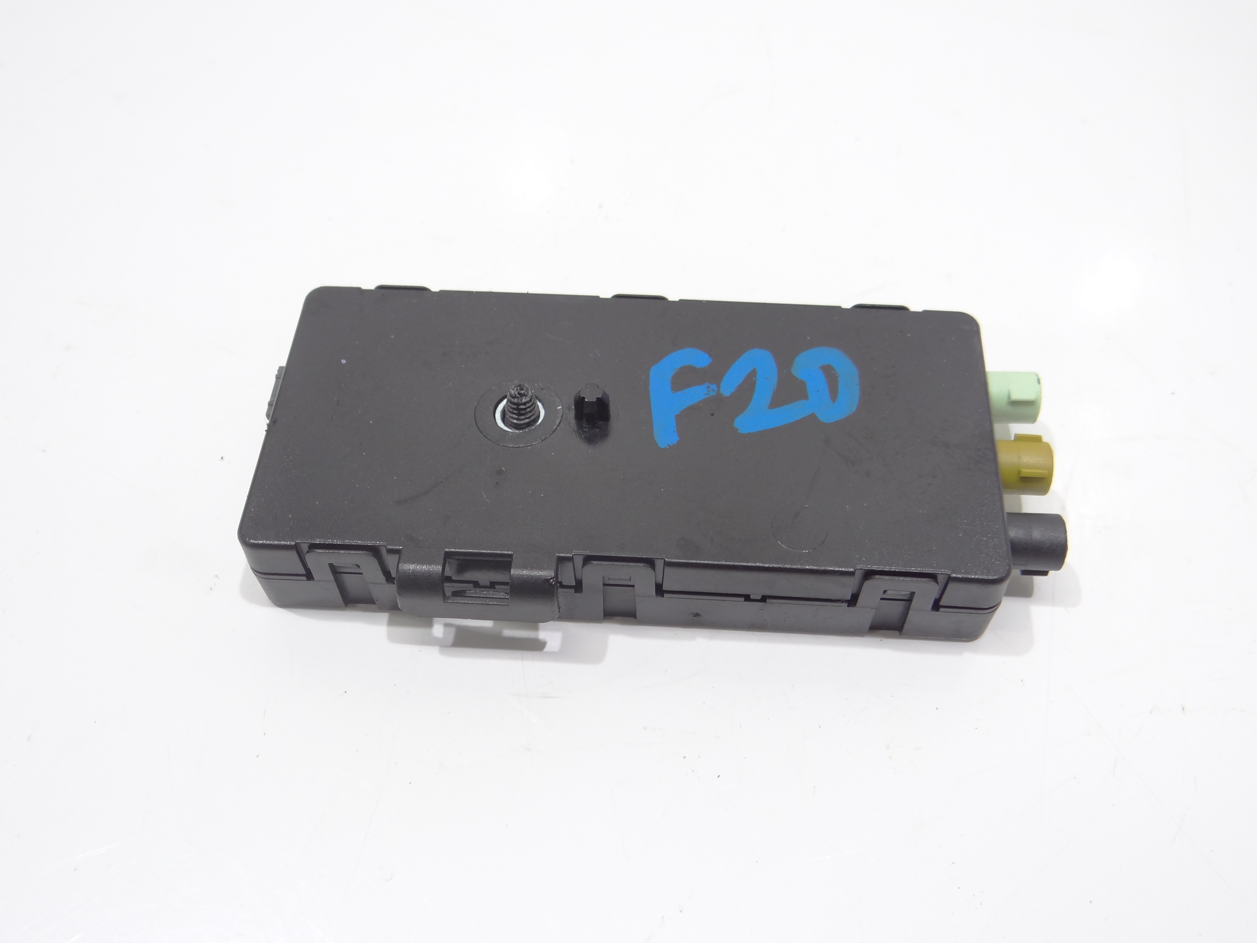antenna amplifier BMW F20 F21 9226882