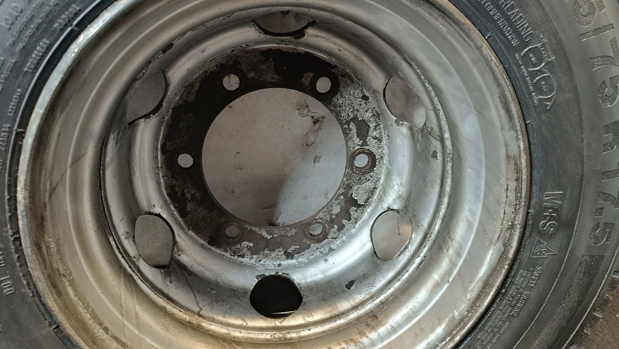 wheel disc tyre 2x R17,5 CONTINENTAL HYBRID LD3 215/75