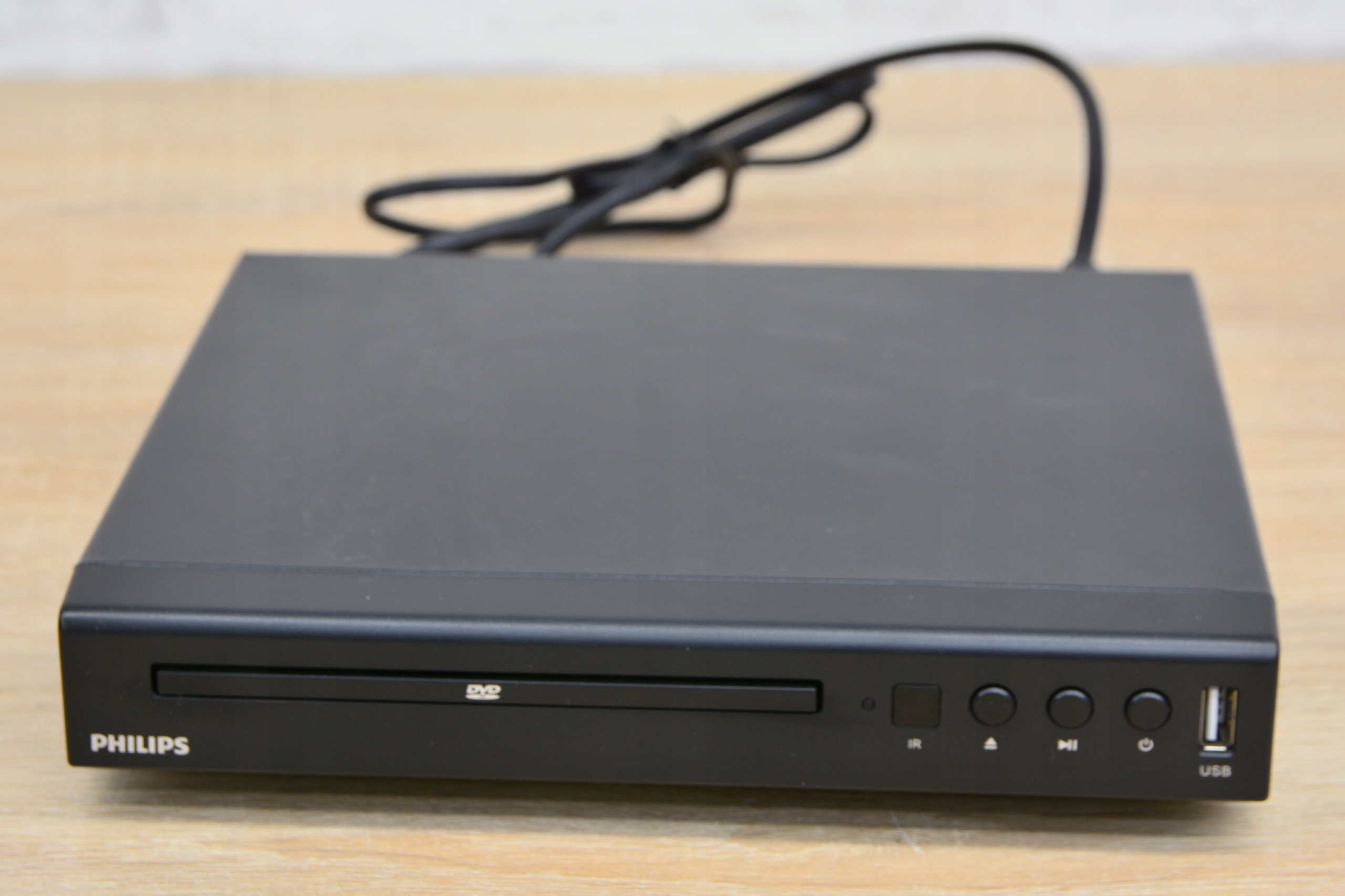 Uszkodzony odtwarzacz DVD z USB CD HDMI PHILIPS do telewizora AVI, DIVX Formaty dźwięku Audio CD MP3 WMA