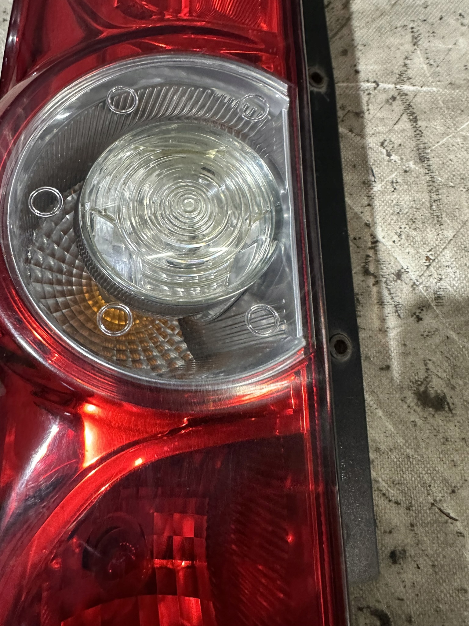 light left rear part FIAT DOBLO II 00518305650