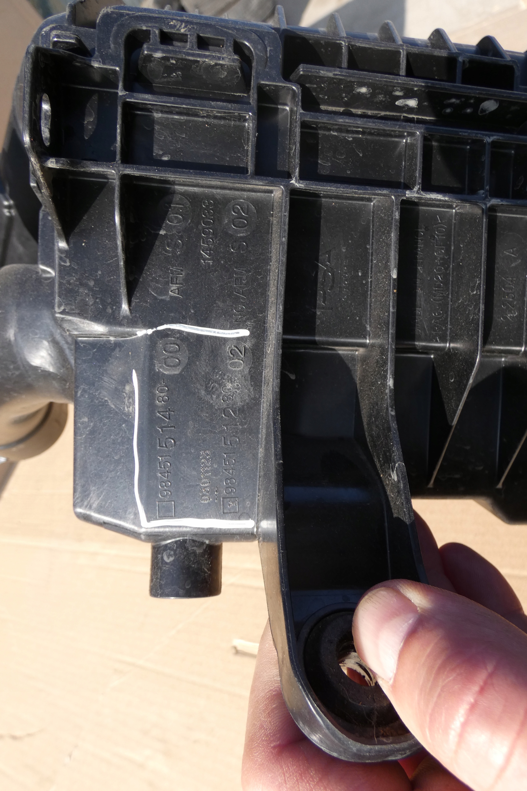 Gehäuse filter luft PEUGEOT CITROEN 1,2THP 9845151480