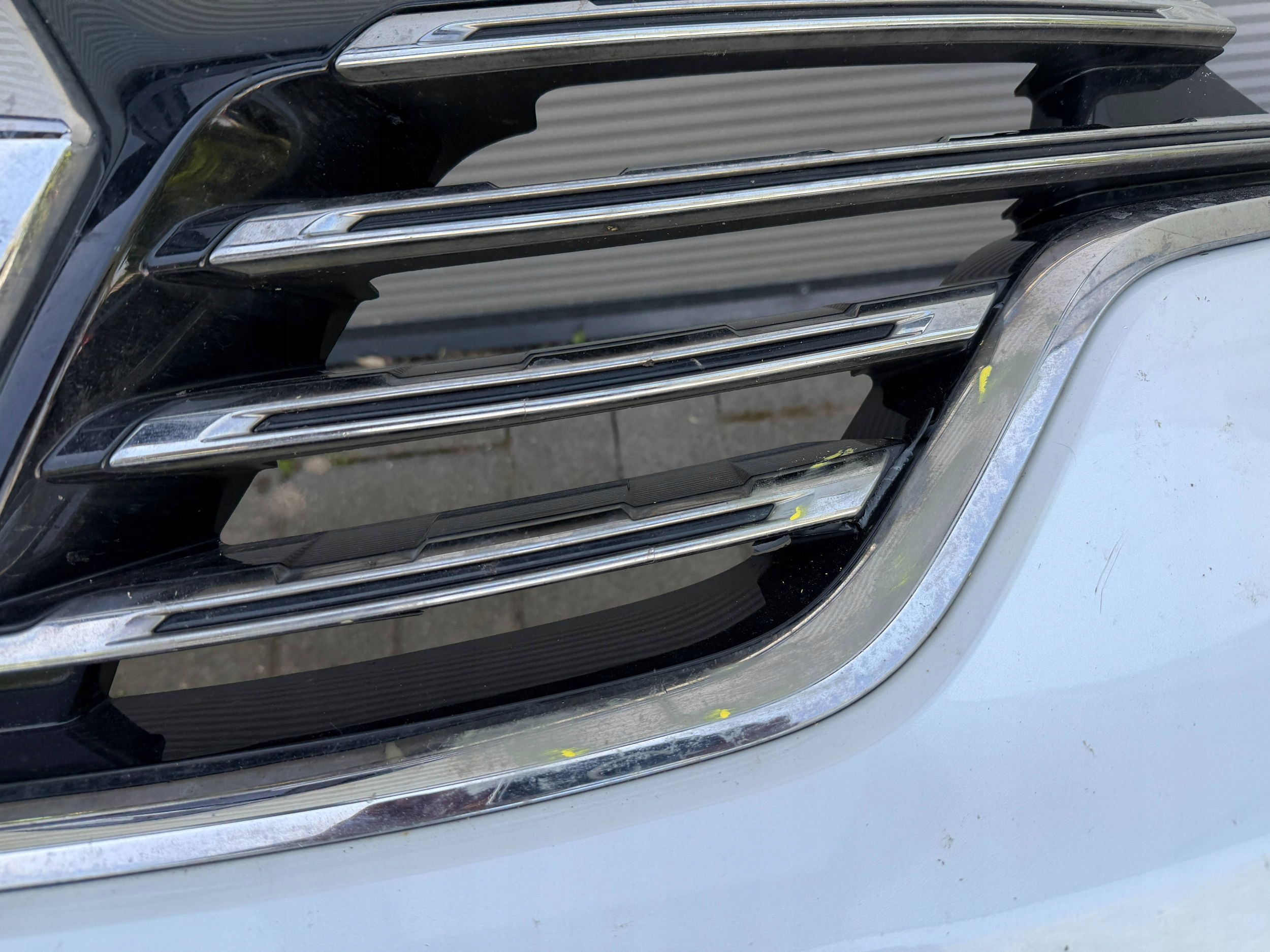 Renault Koleos 2 II 16- bumper front front