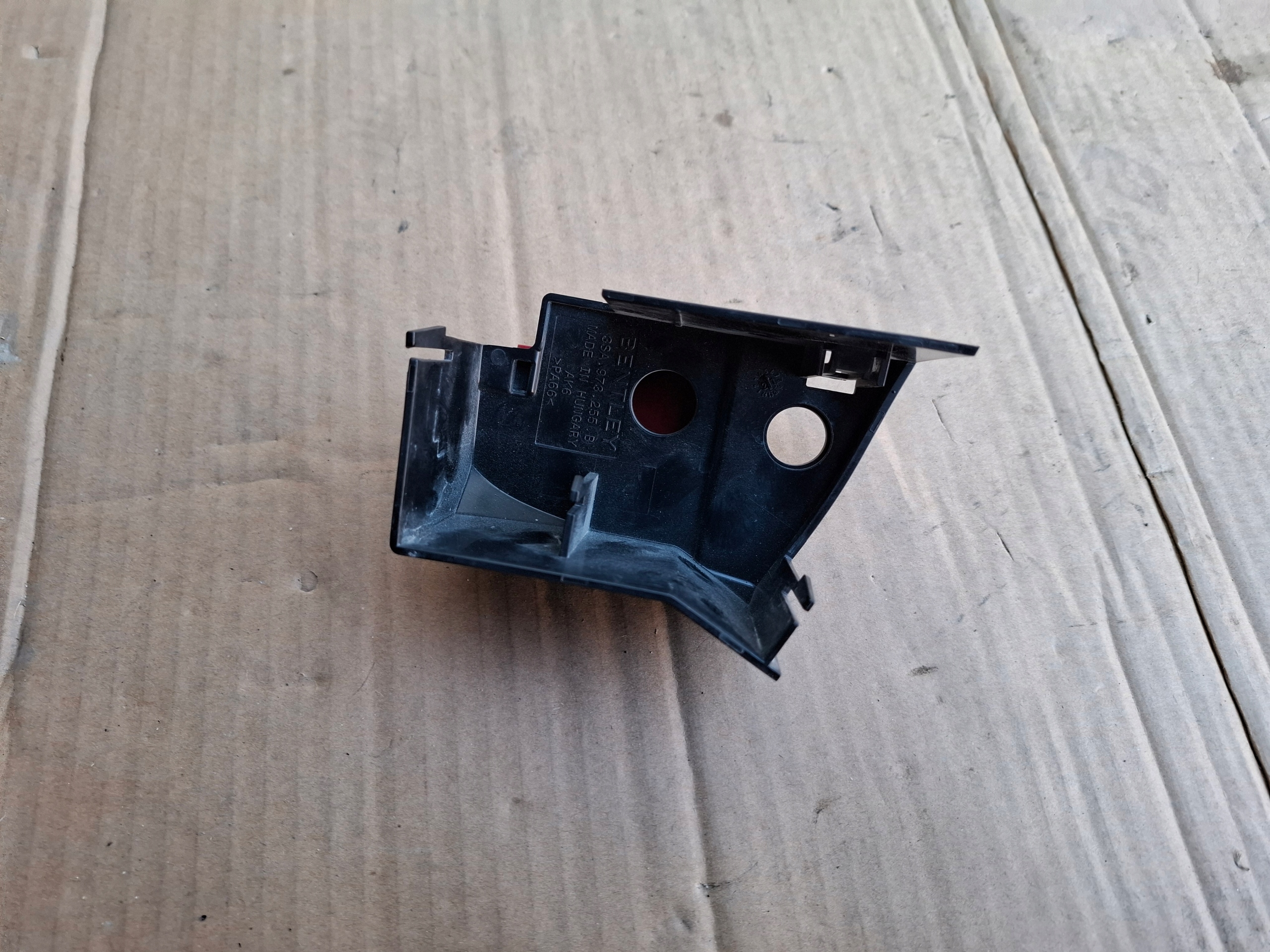 Blende Abdeckung KLEPY PLUSOWEJ BENTLEY CONTINENTAL GT 21r