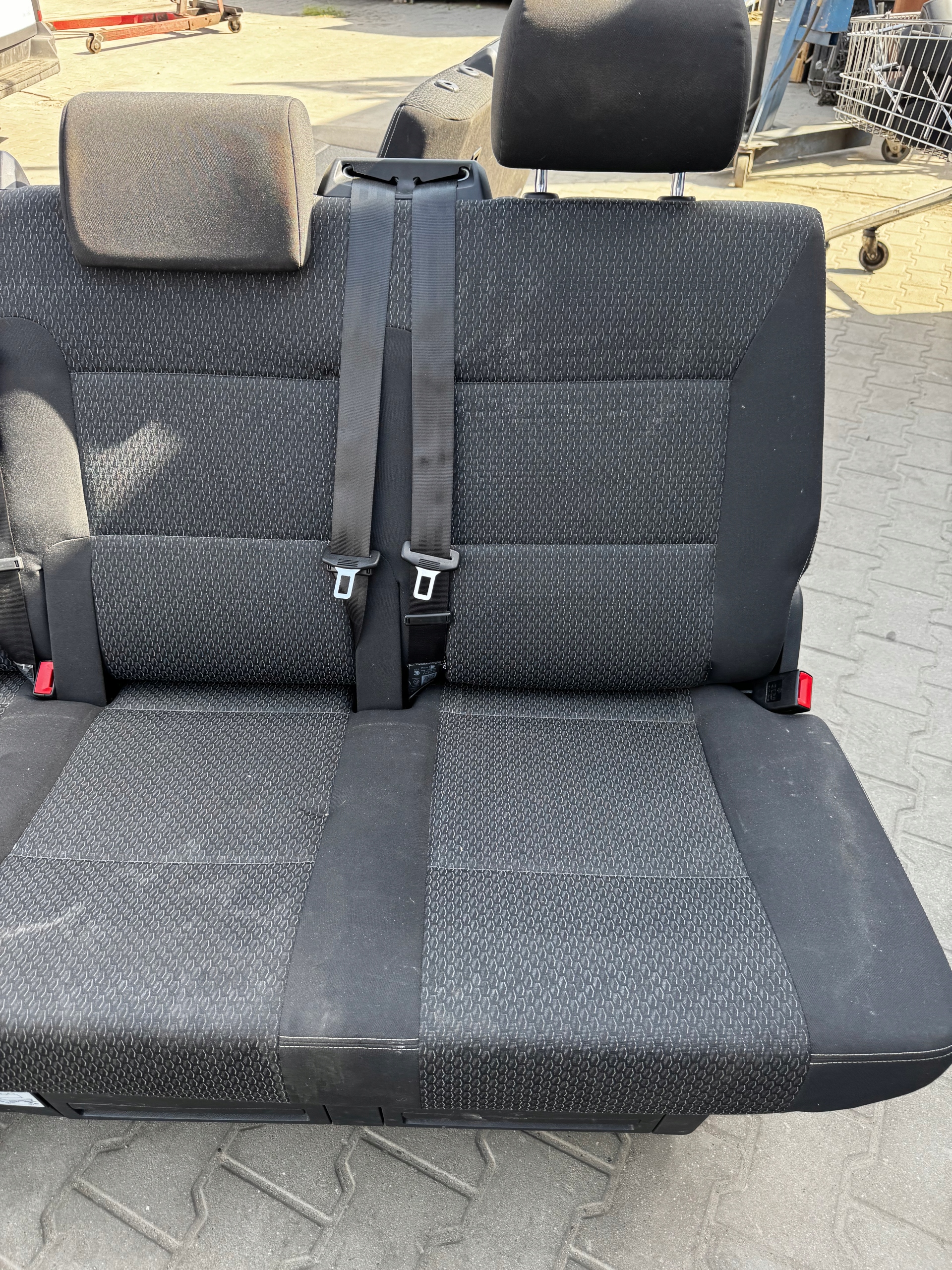 Sitz Sitz LOZKO TROJKA VW T6 MULTIVAN KUTAMO