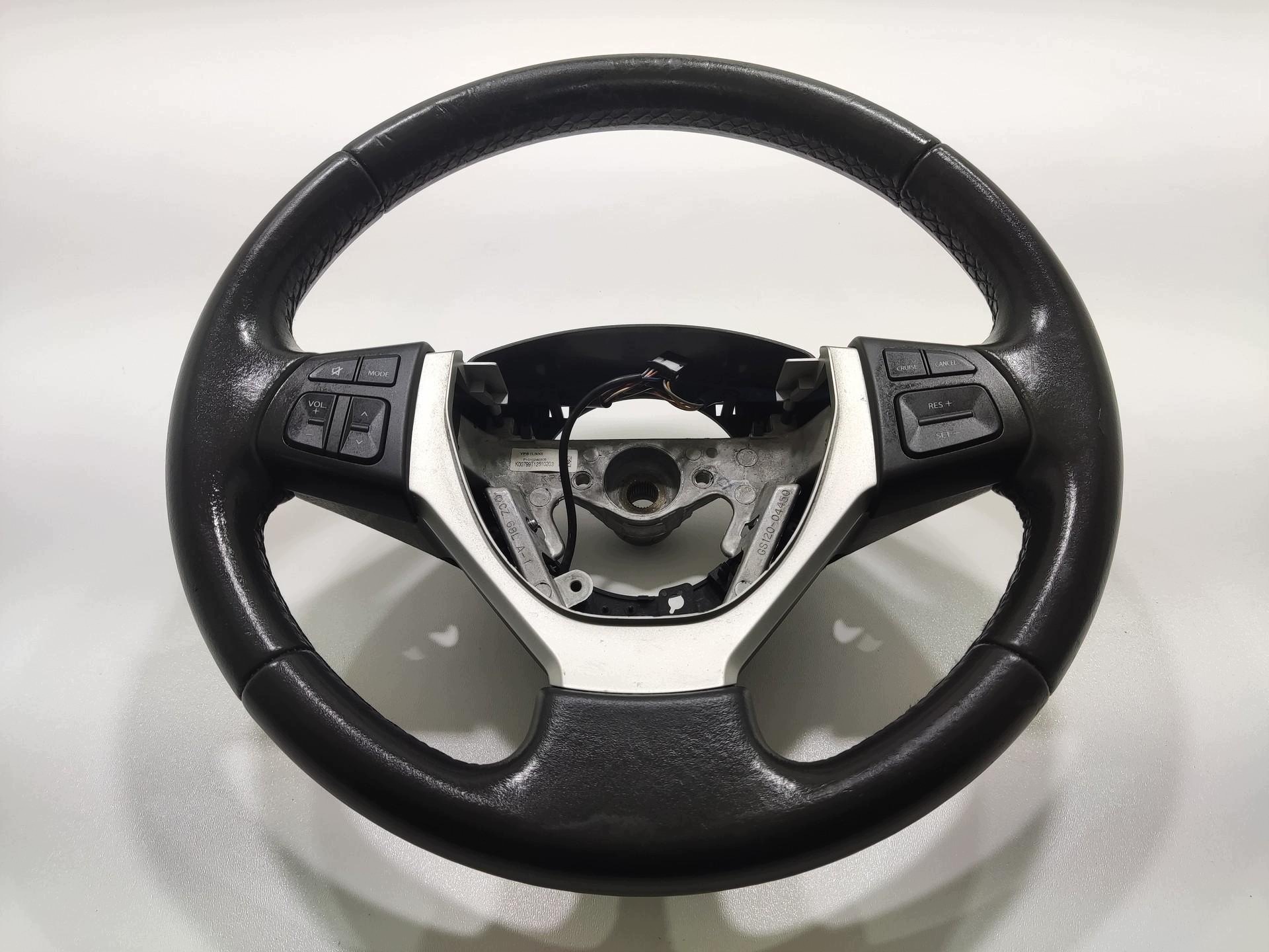 volant MULTIFUNKCJA STEROWNIE SUZUKI SWIFT IV MK7 2010-2017