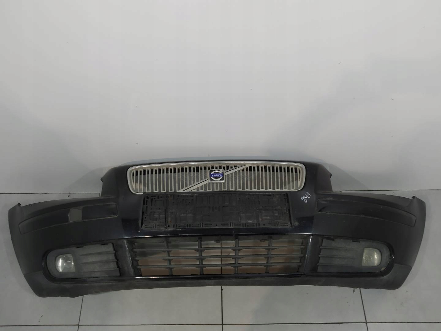 bumper front black 452-46 Volvo V50 and (2004-2012)