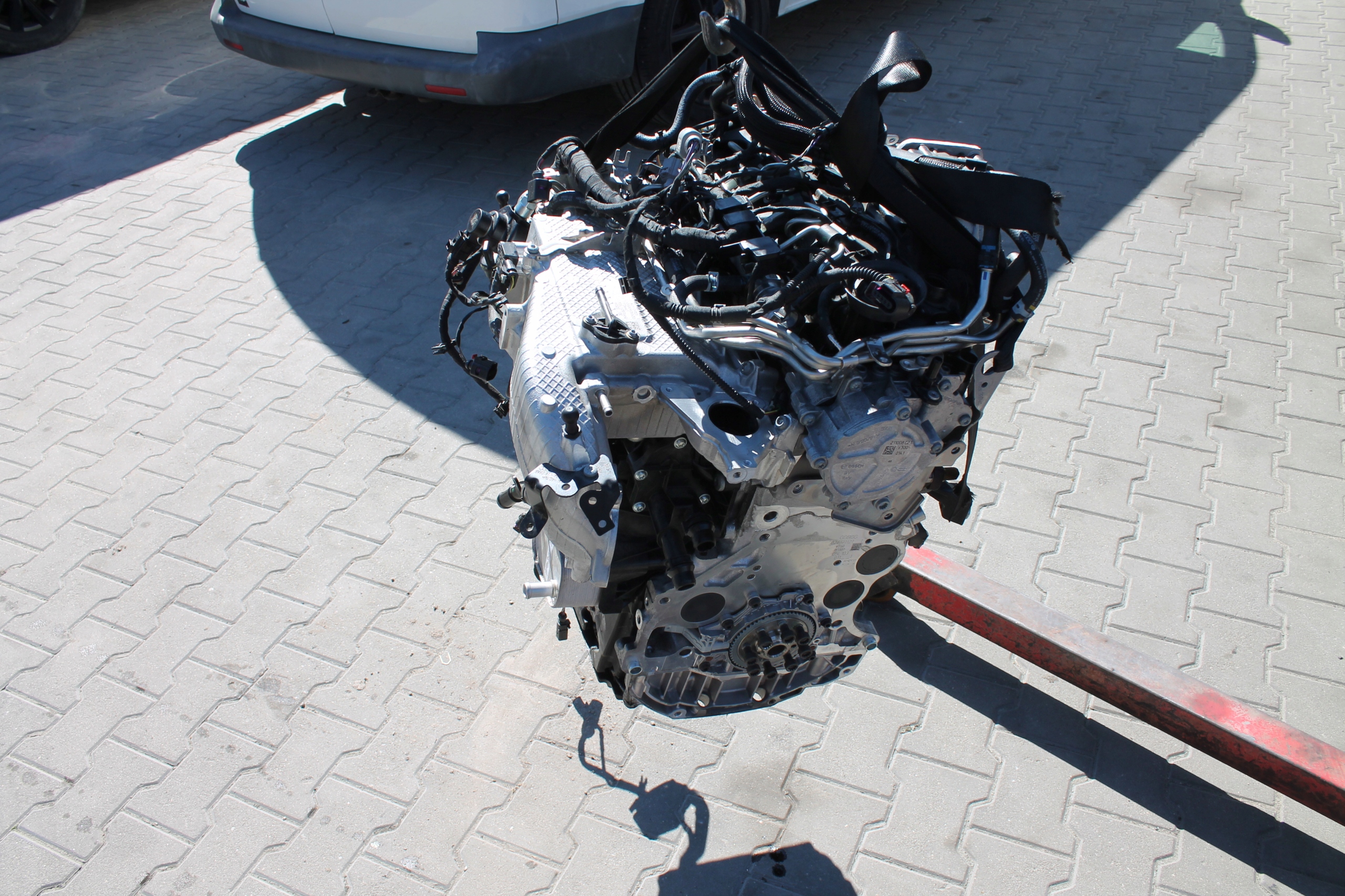 engine complete AUDI 2.0 TDI DEZ 50TYS KM