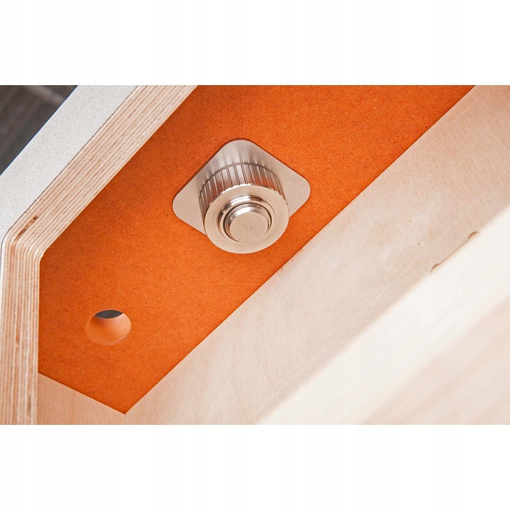 Dzwigniowy docisk do otworow 20mm Producent code 103566