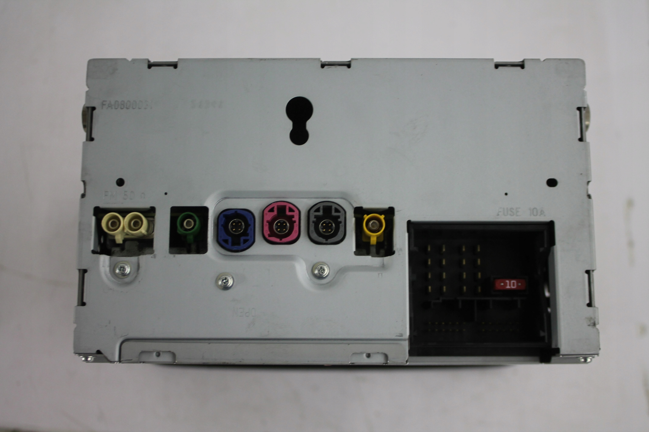 RADIO NAVIGATION FABRYCZNE MERCEDES W246 11-18