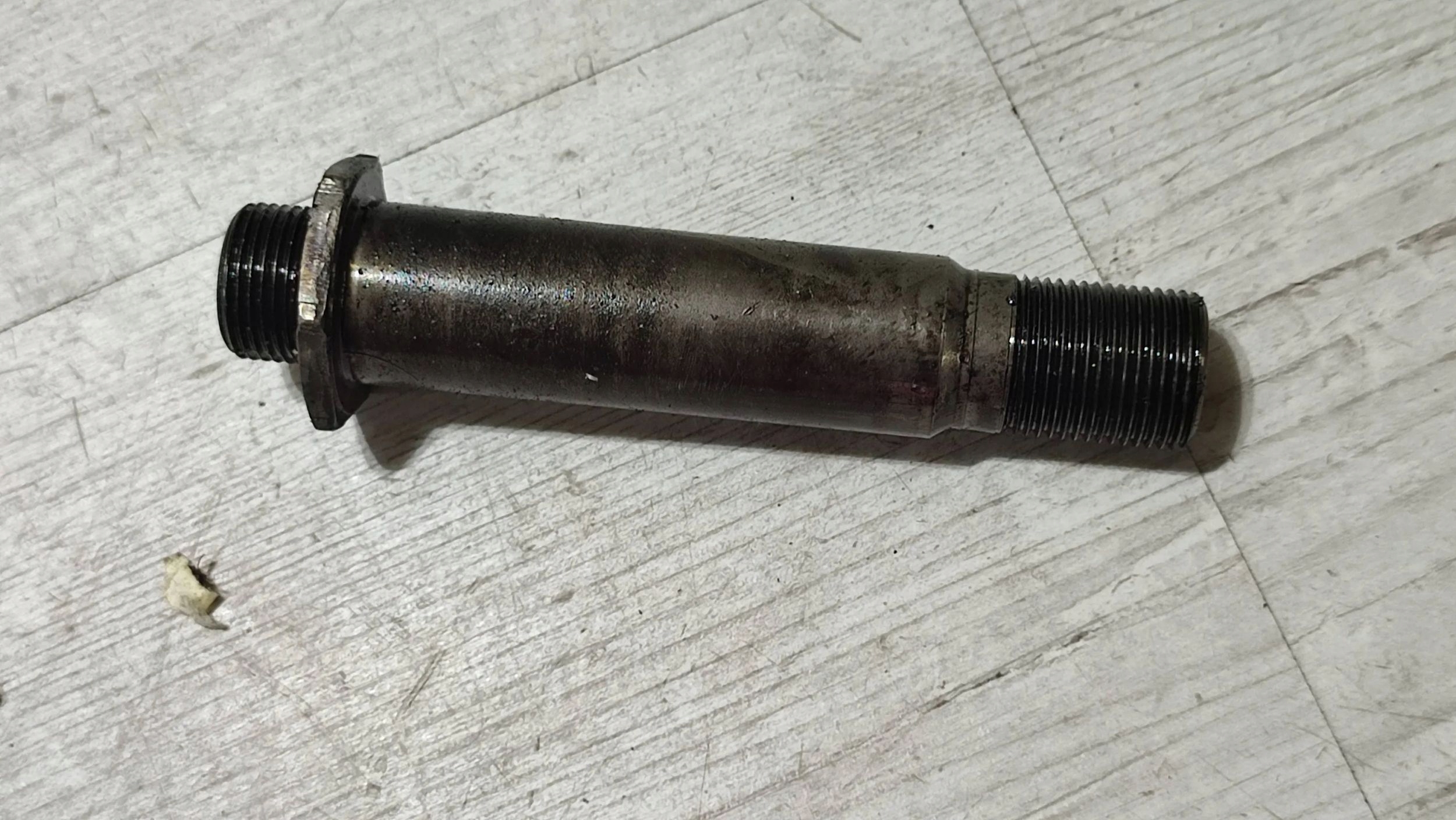 Nissan Qashqai 16r 1.5dci Gehäuse Radmutter filter oil