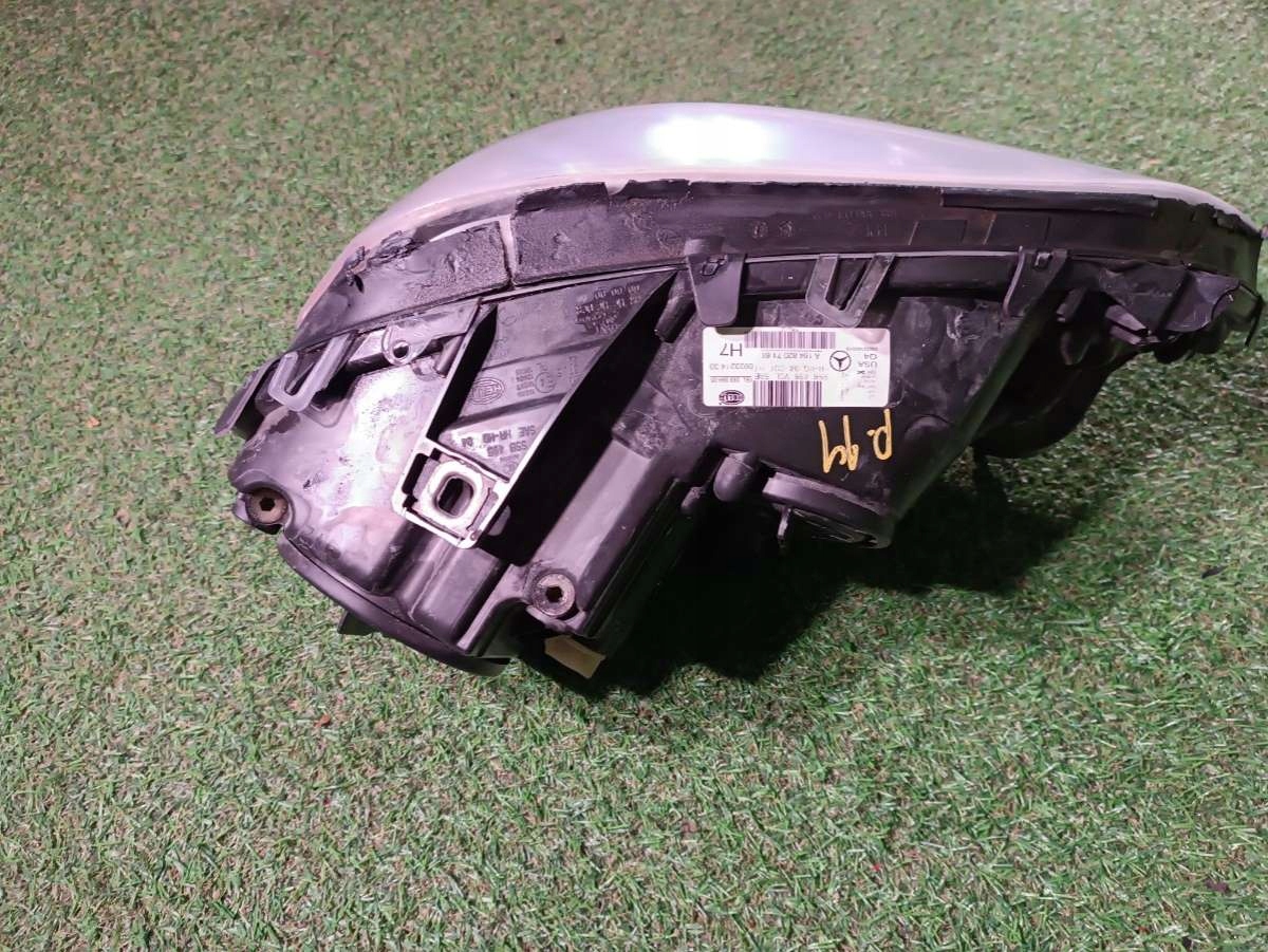 Licht reflektor vorne links Mercedes ML W164 r2010