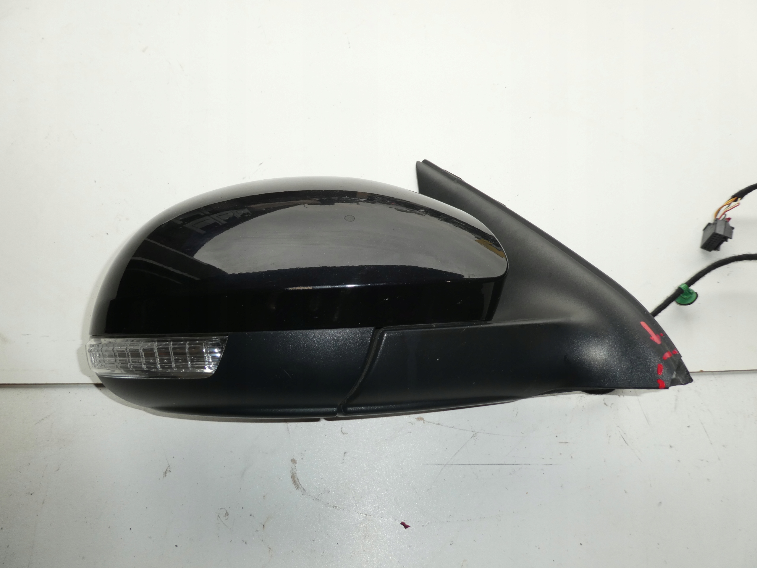 VW TIGUAN mirror right 5N0857934 6PIN