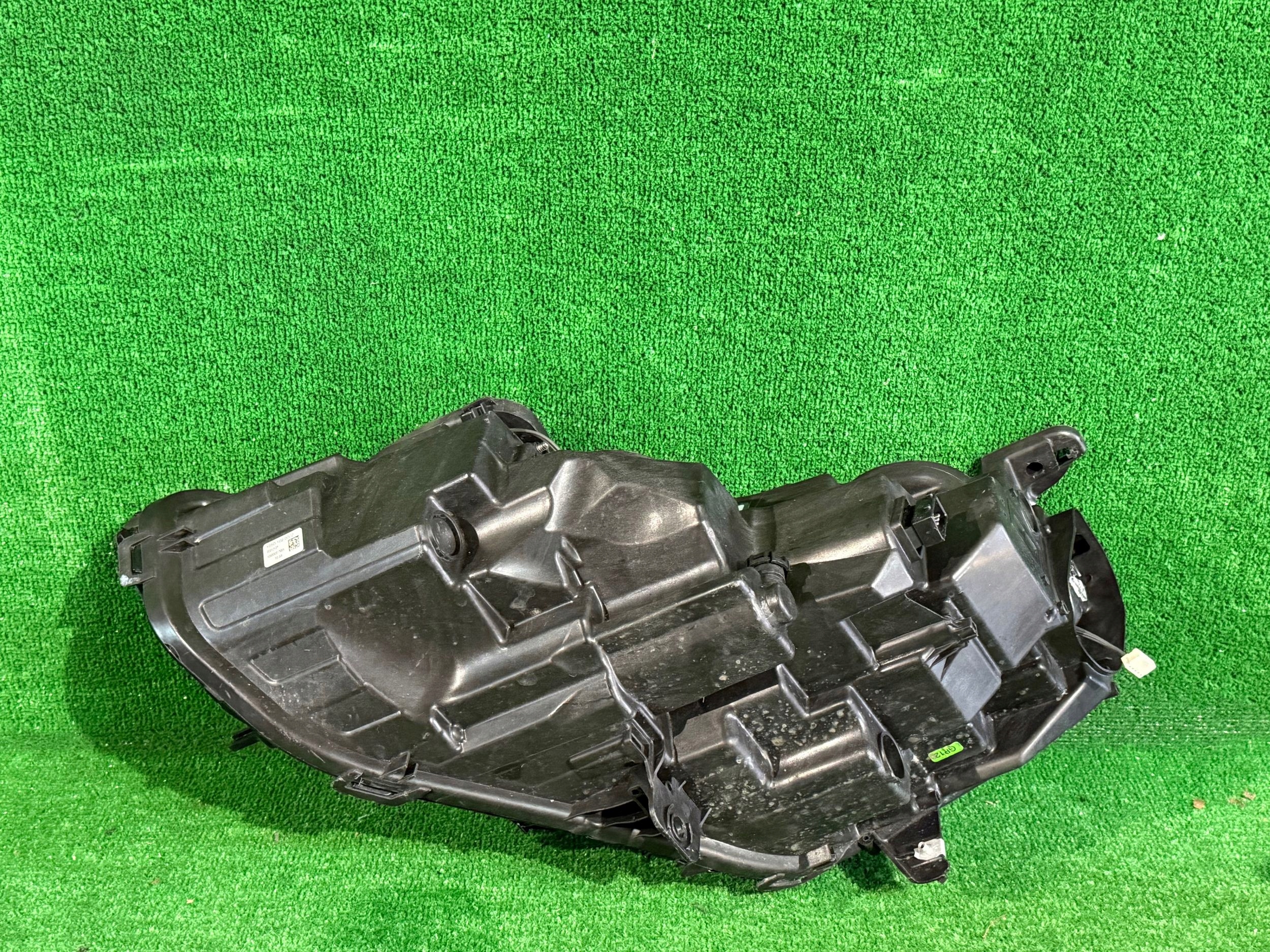 REFLEKTOR right OPEL INSIGNIA B nr:476