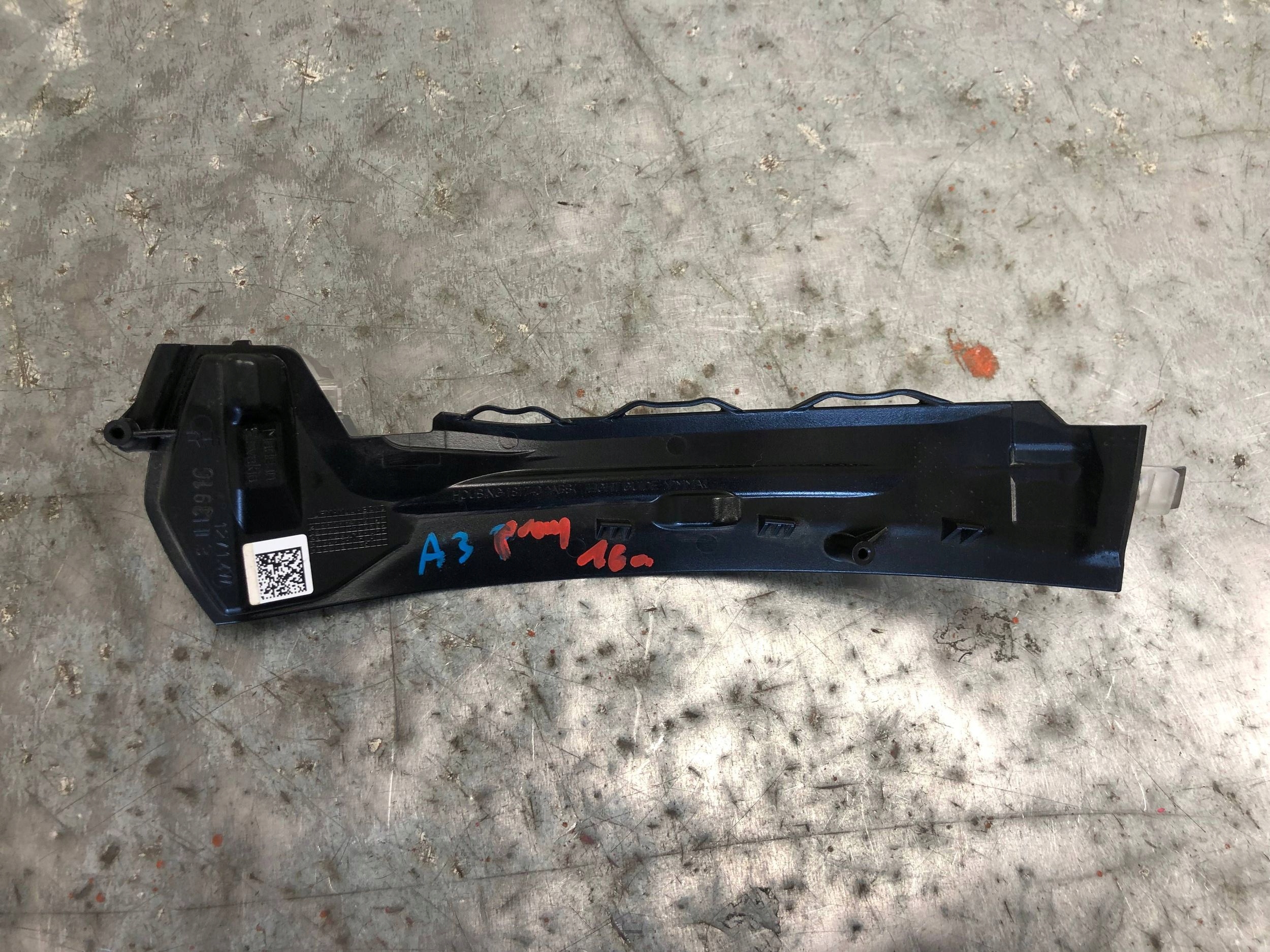 indicator mirrors right AUDI A3 8V 8V0949102