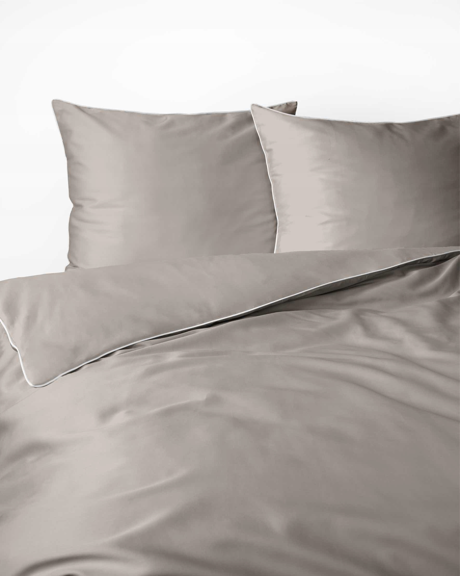 Pościel Makosatyna satynowa jednobarwna z lamówką 220x200 Beżowa Pure