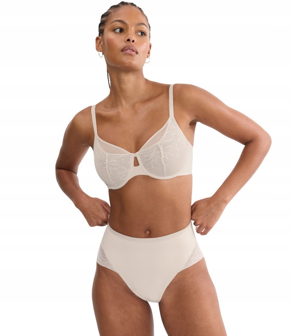 Triumph Comfort Contour W01 béžová barva 80 G