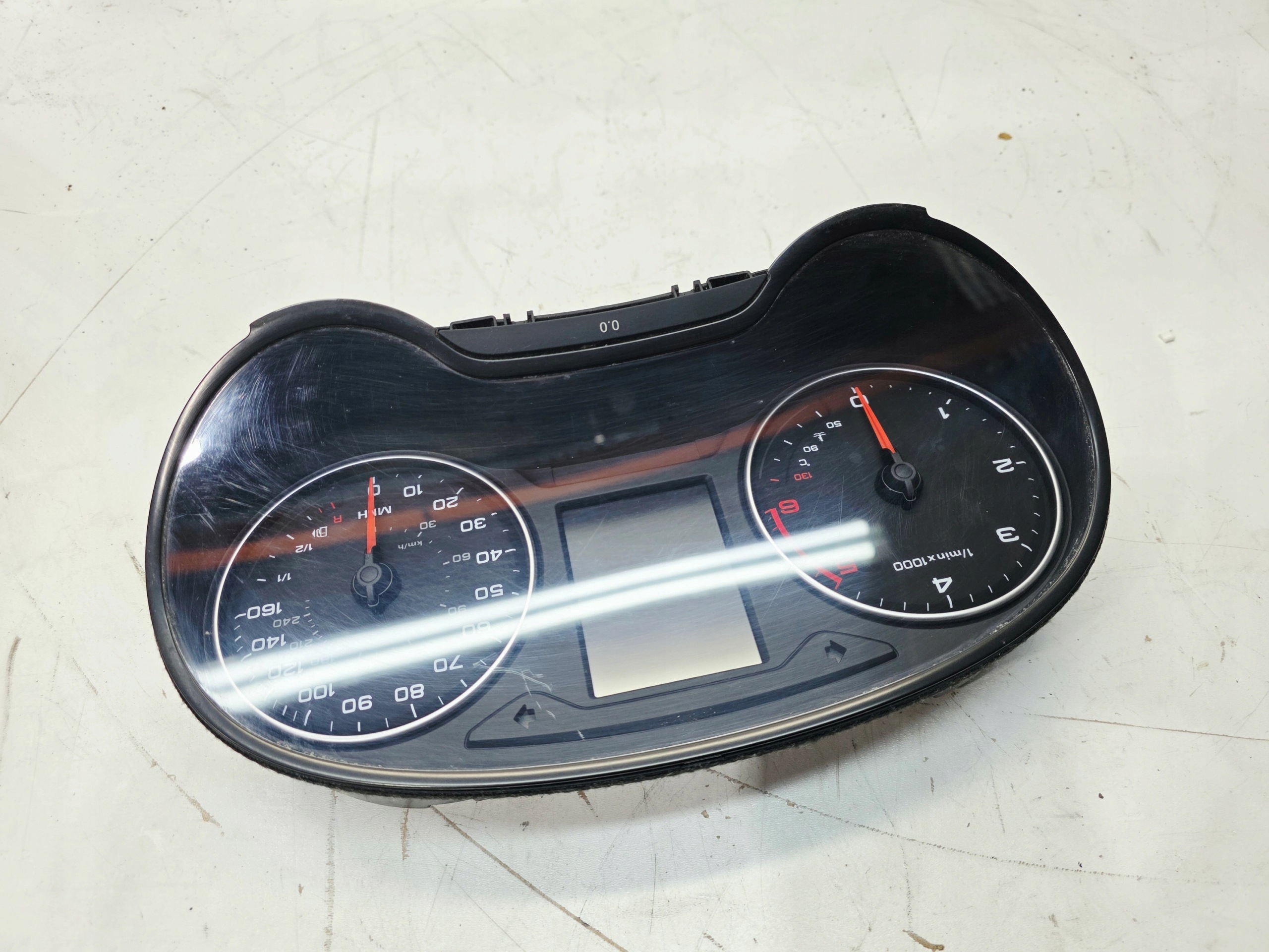 dials dials display AUDI A3 8V 2.0 TDI 8V0920960E UK