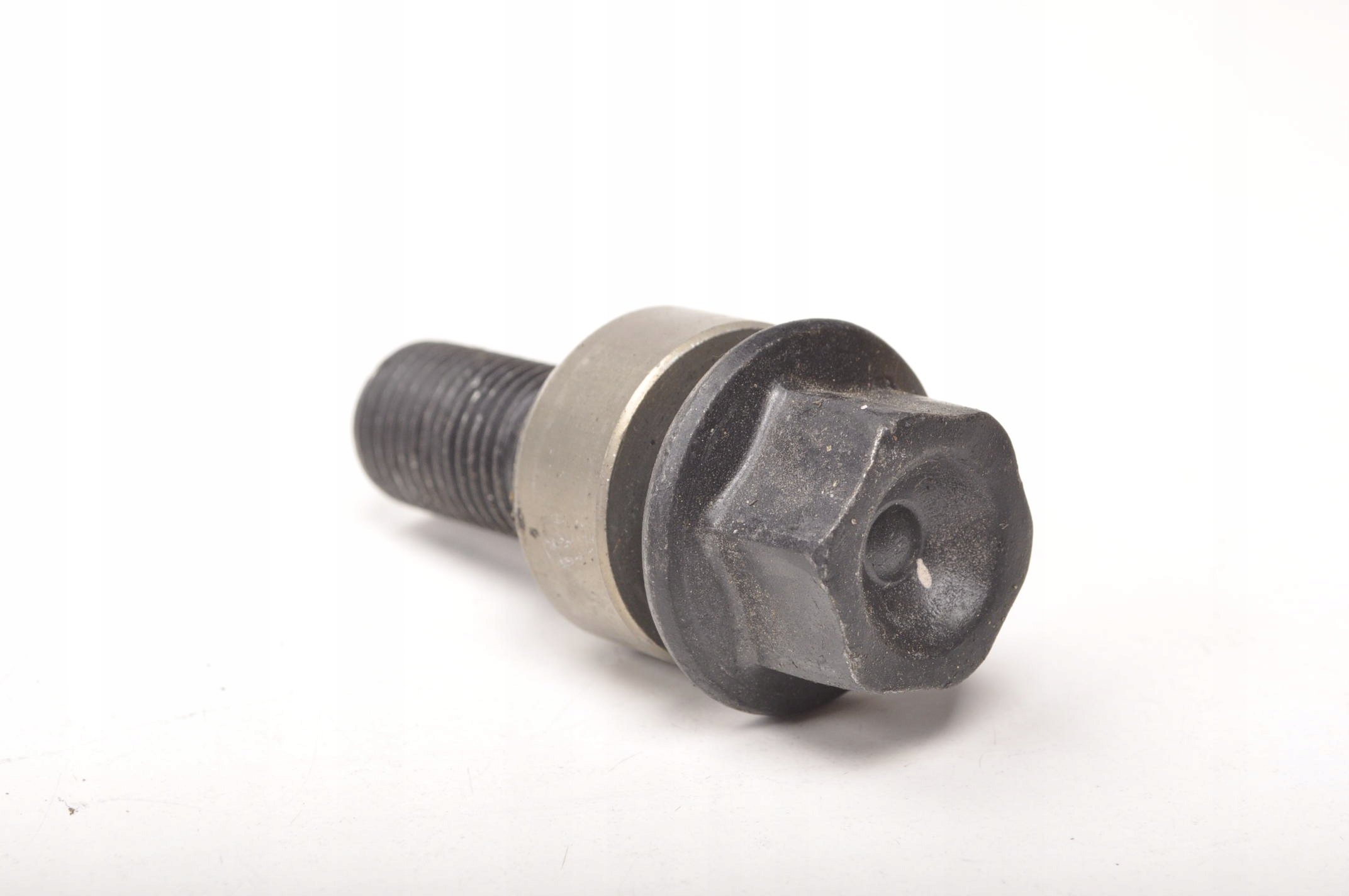 PORSCHE 718 CAYMAN 982 ŚRUBA SZPILKA KOŁA FELGI Producent Porsche