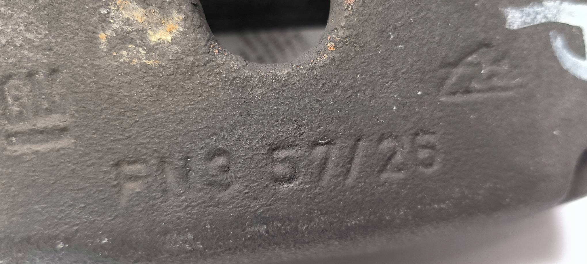 caliper brake front left 1.6 OPEL MERIVA B II