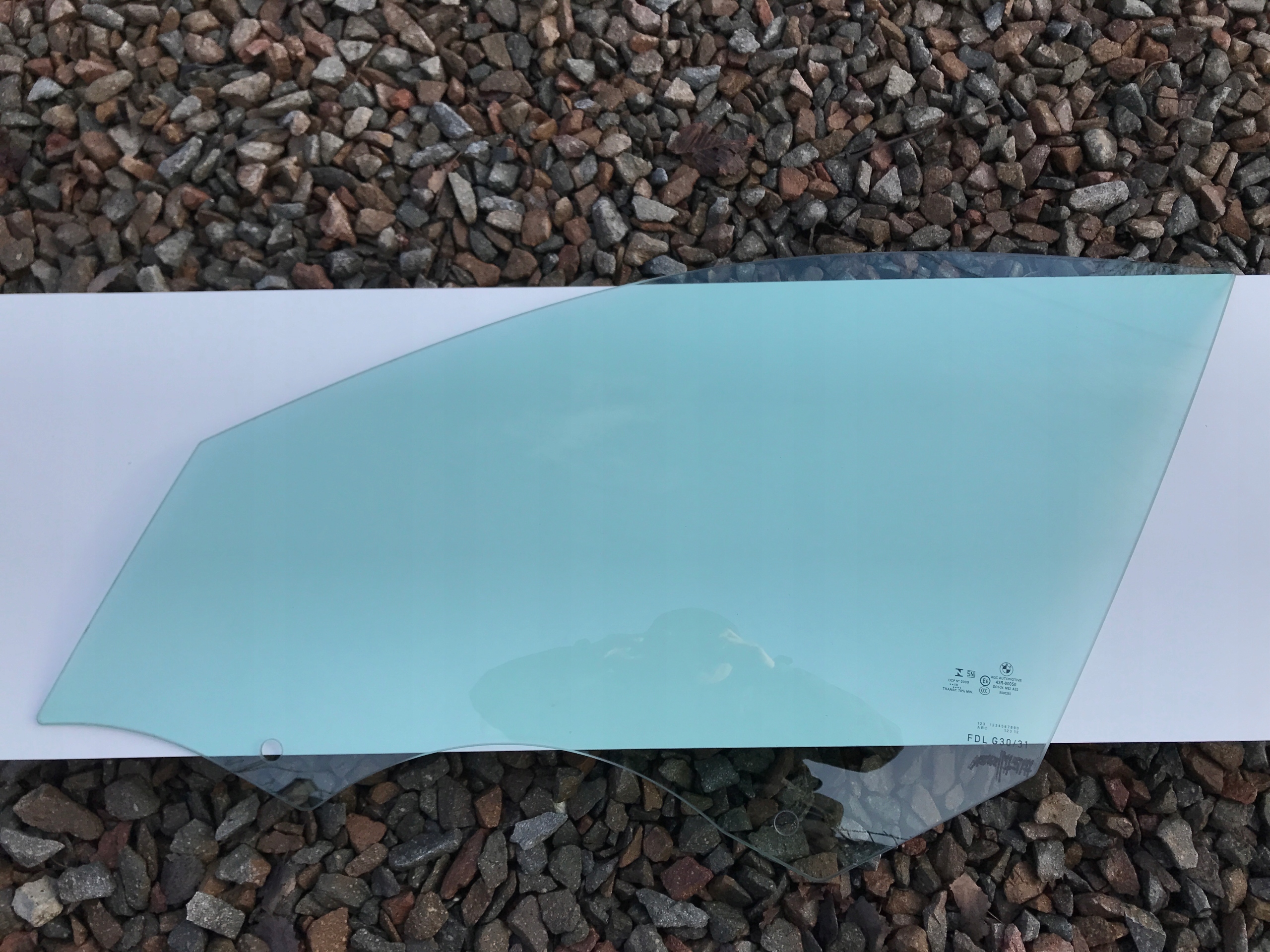 BMW 5 G30 G31 левое стекло водителя переднее AS2 2019-