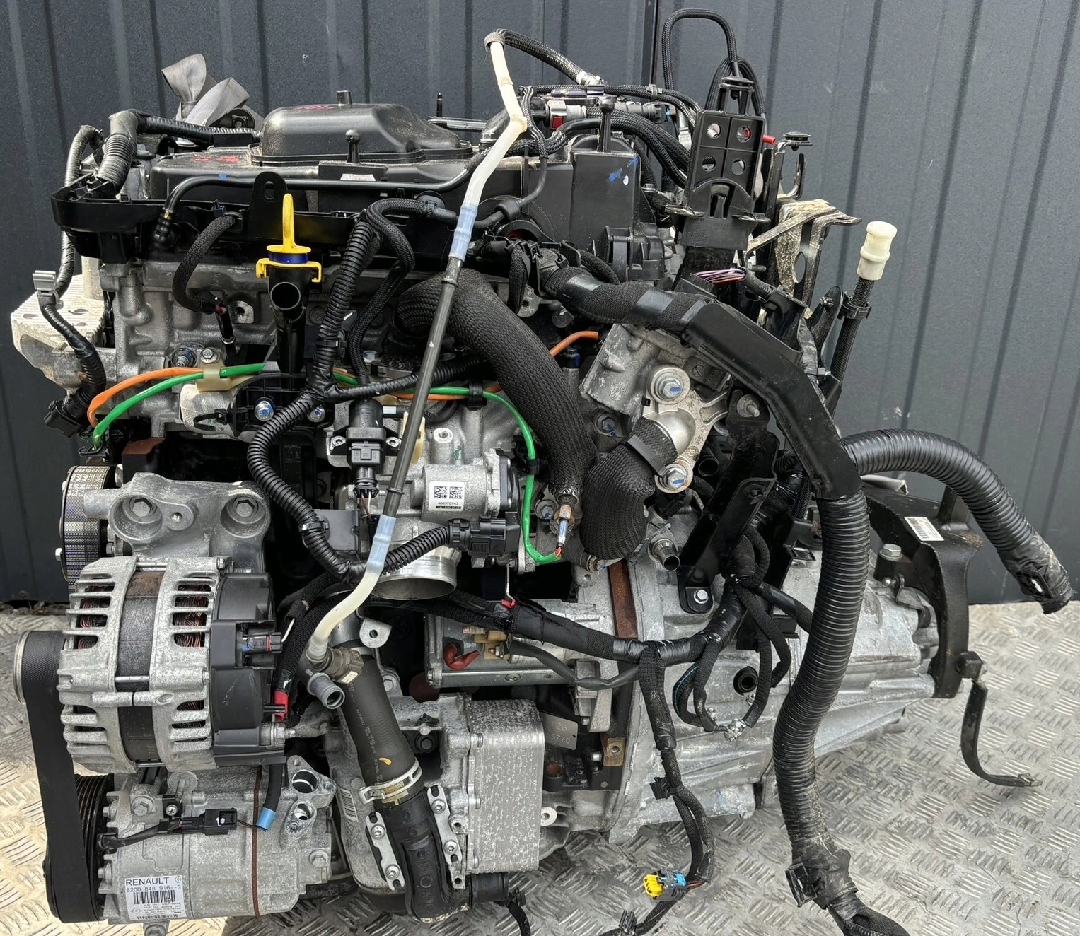 SILNIK KOMPLETNY RENAULT MASTER IV 4 2.3 DCI M9T