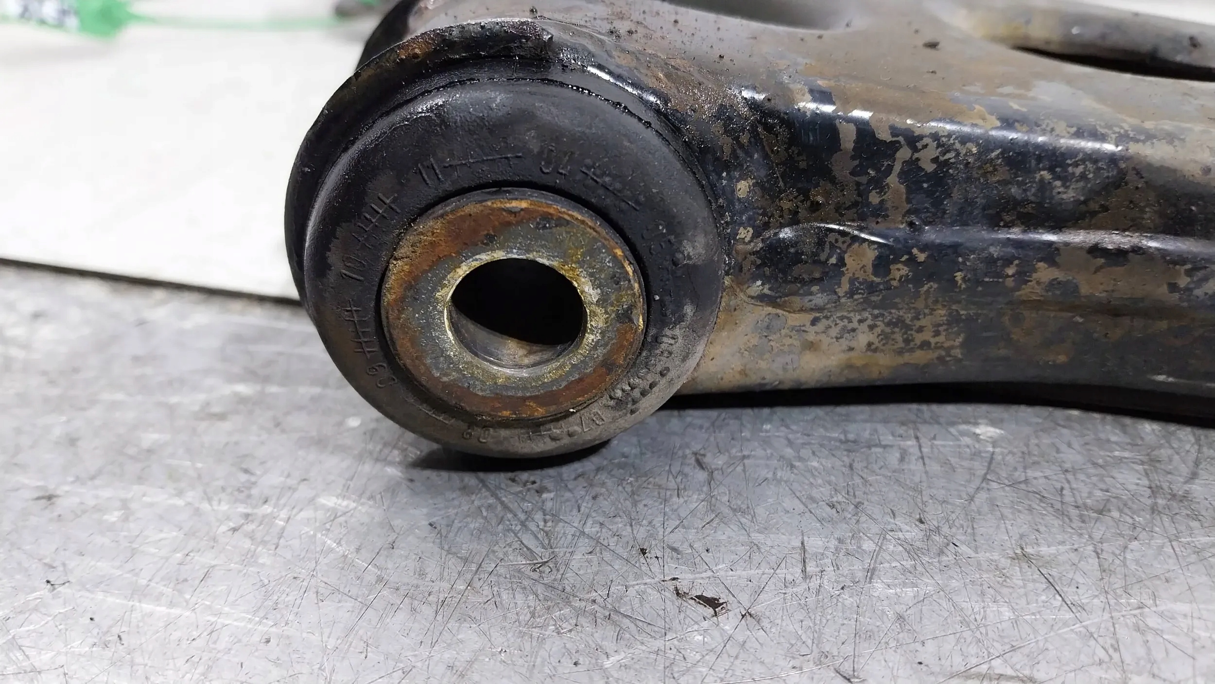 arm left front FORD C-MAX MK1 FOCUS MK2