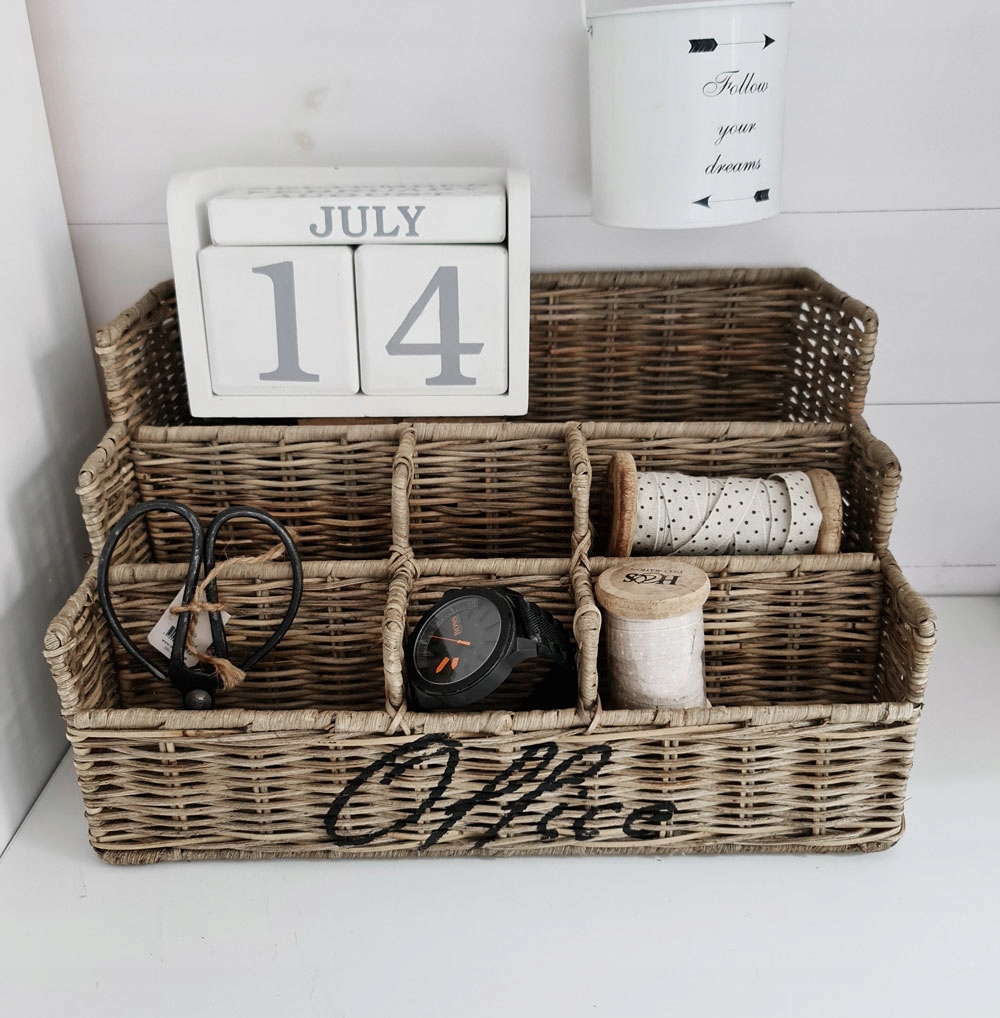 Organizér Ratanový Hampton na stôl Ratan do kancelárie