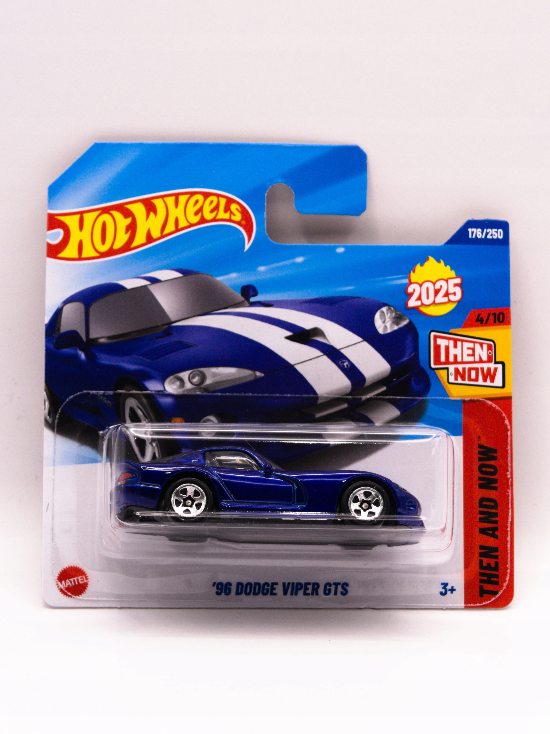 Hot Wheels '96 Dodge Viper GTS - Then And Now 4/10 - 1:64 Modellauto