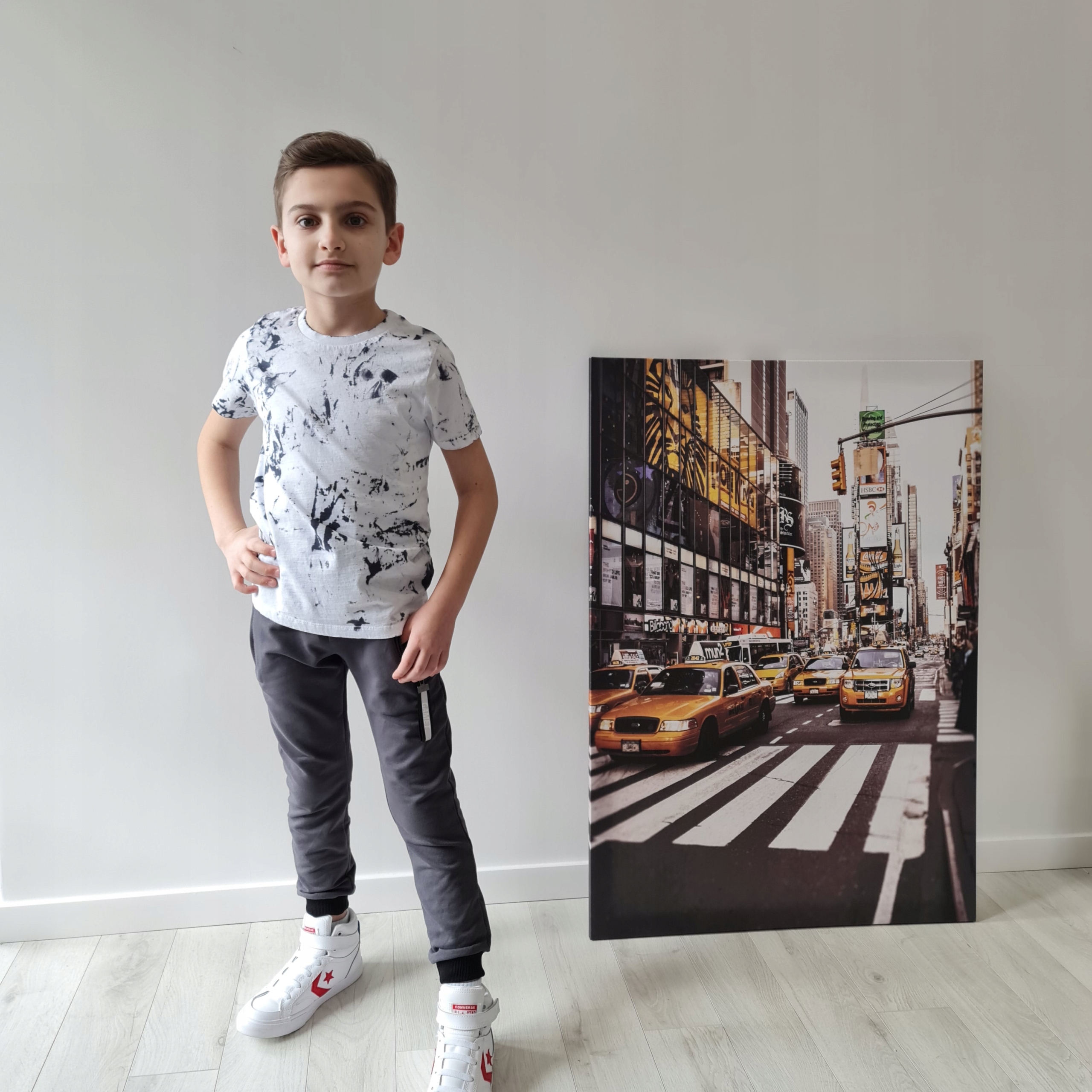 CHŁOPIĘCE spodnie DRESOWE kieszenie na ekspres 128 Fason proste