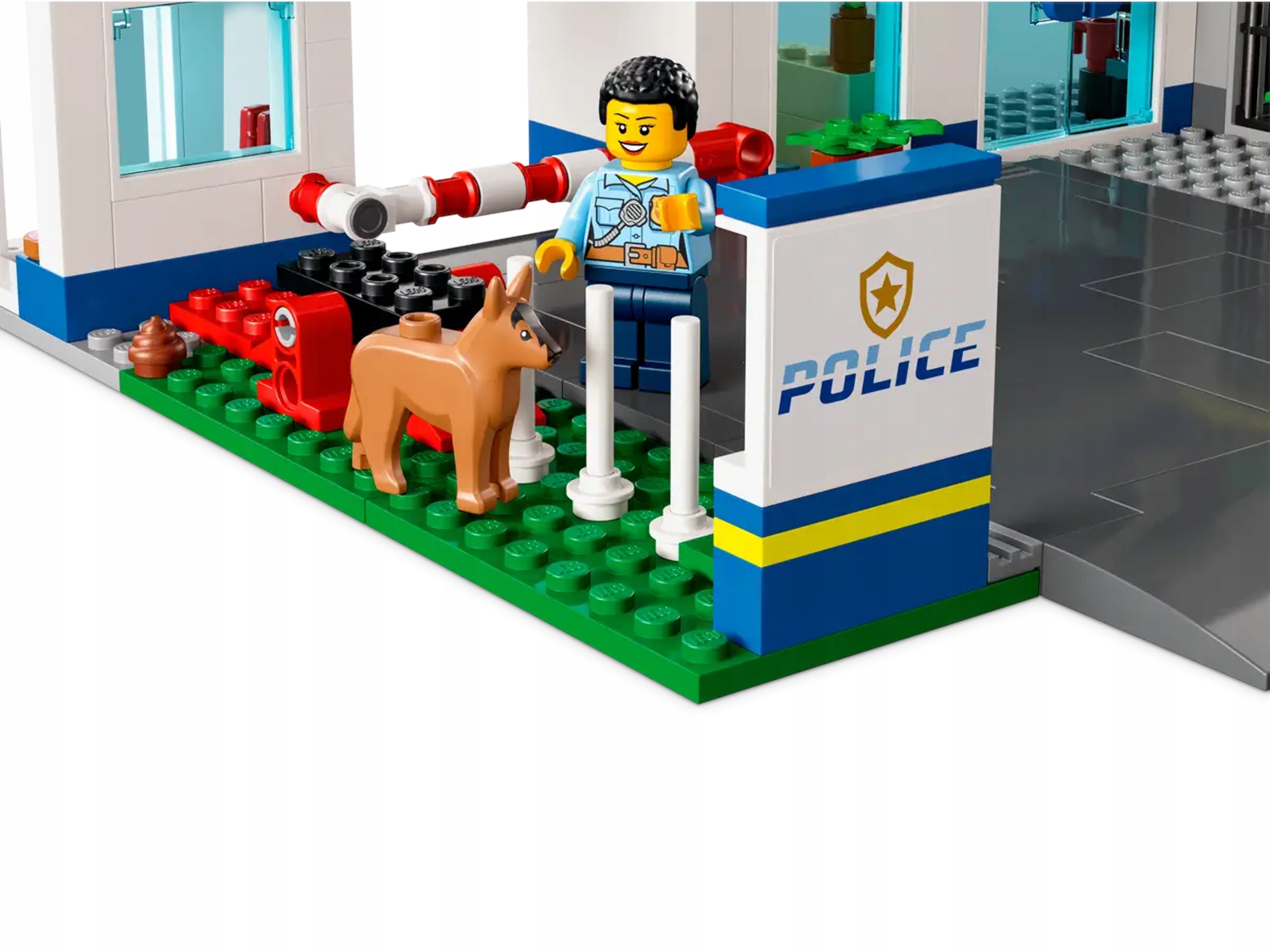 KLOCKI LEGO CITY KOMISARIAT POLICJI PREZENT DUŻY ZESTAW POSTERUNEK KOMENDA Nazwa zestawu KOMISARIAT POLICJI KOMENDA RADIOWÓZ HELIKOPTER