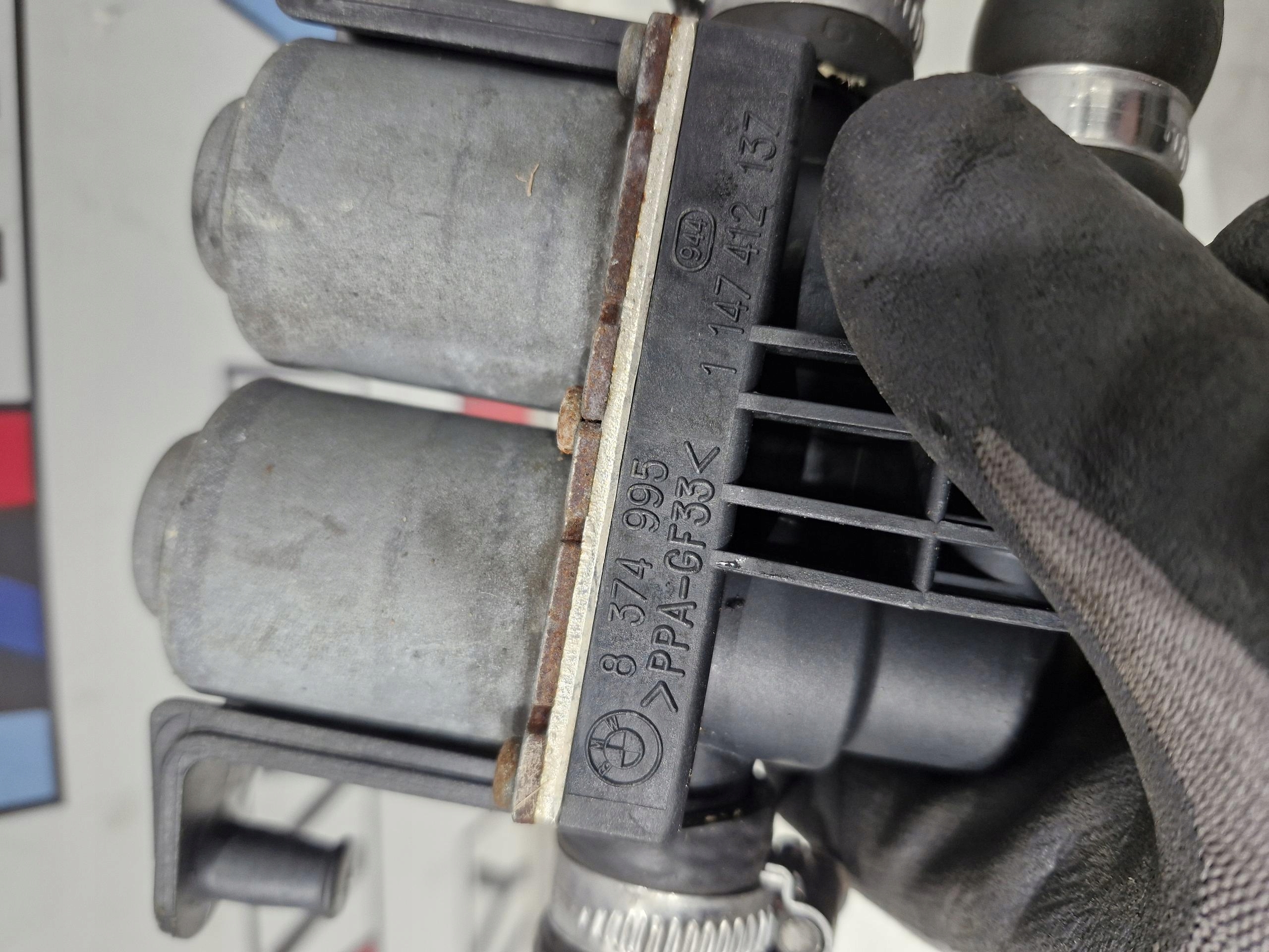 8374995 BMW E38 E39 E53 Électrovanne Bloc de chauffage complet d’eau Liquide