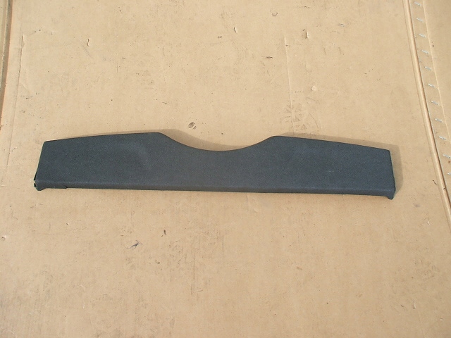 FIAT 500 ПОЛИЦЯ БАГАЖНИКА ЗАДНЯ