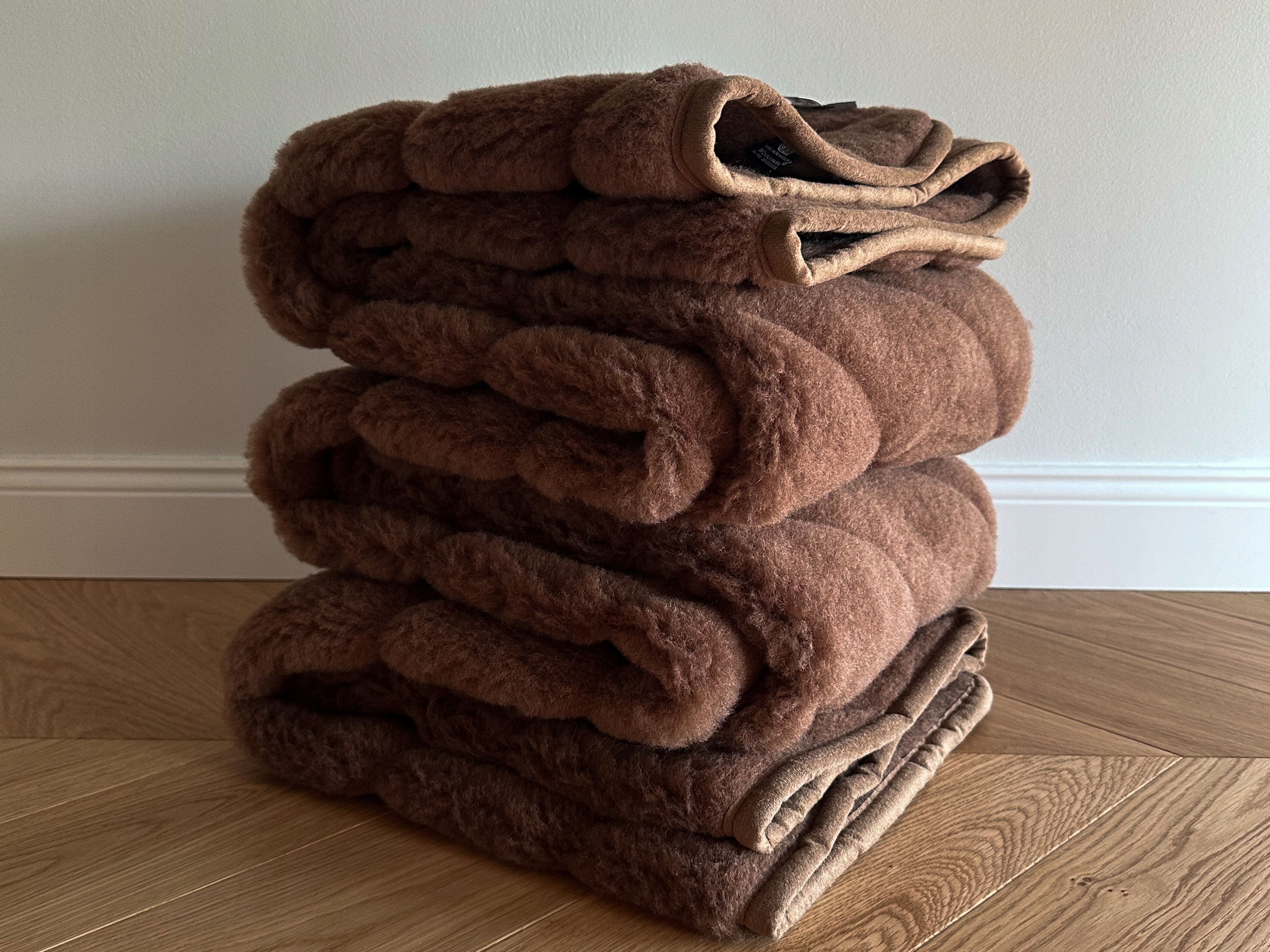 Koc wełniany Camel Exclusive Brownie Pasy 220x200 Marka inna