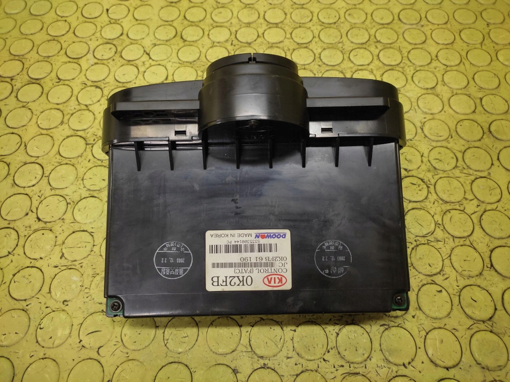 KIA CARENS PANEL klími klimatizaci 0K2FB61190