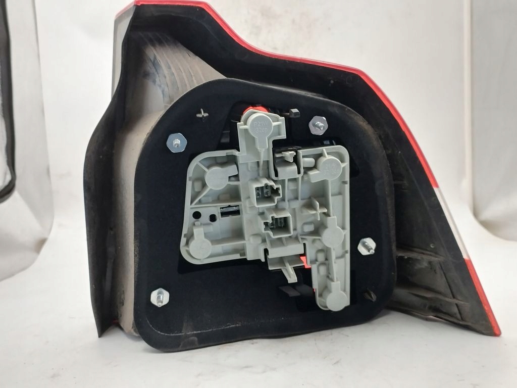 Volvo S40 II 2 light left rear part rear