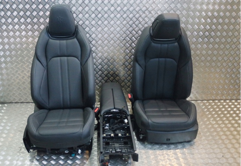 Шкіряні сидіння MASERATI QUATTROPORTE GTS M156