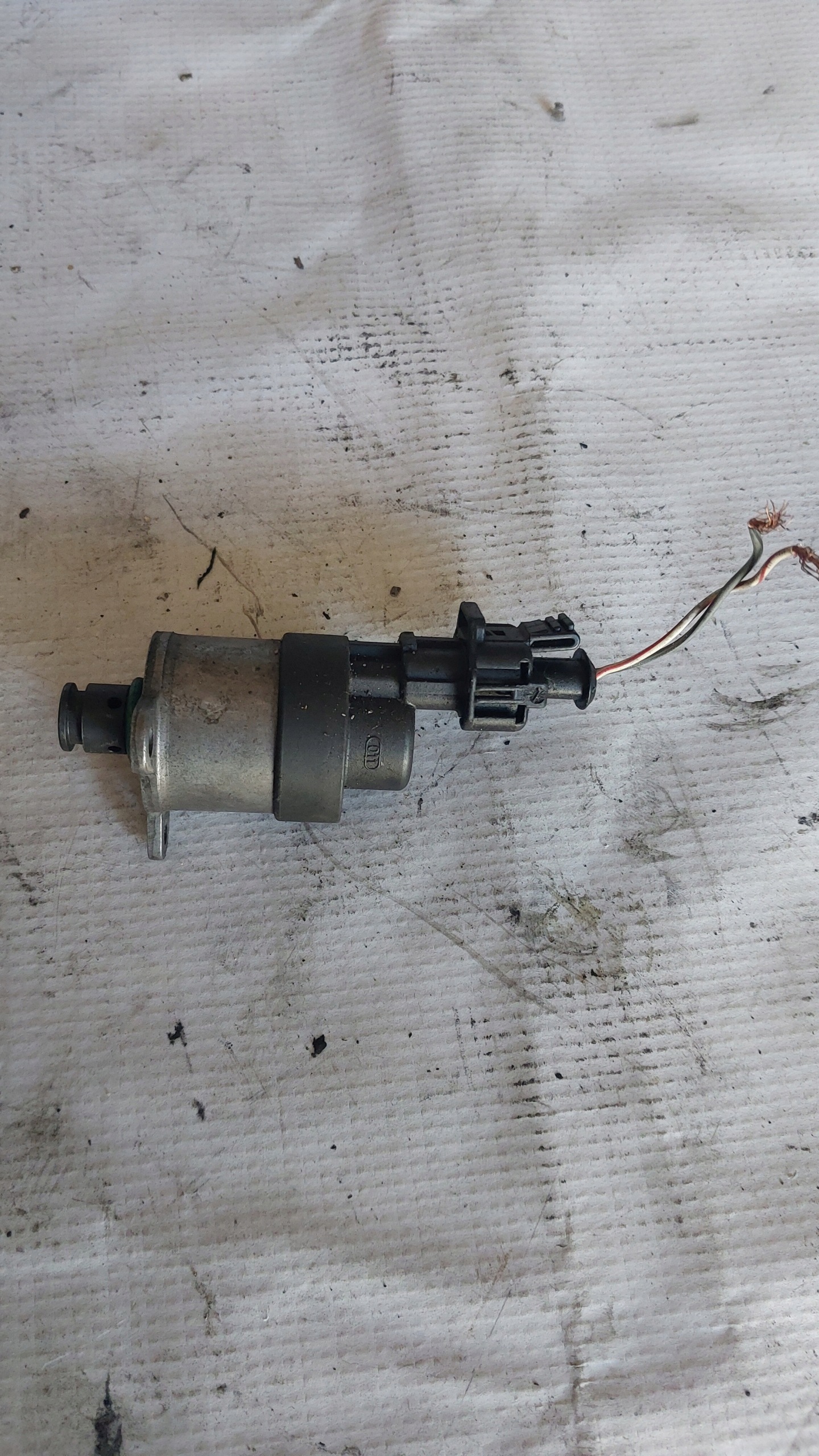 BOSCH 0928400487 Sensor POMPY CR 1.9 2.5 DCI MASTER MOVANO VIVARO TRAFIC