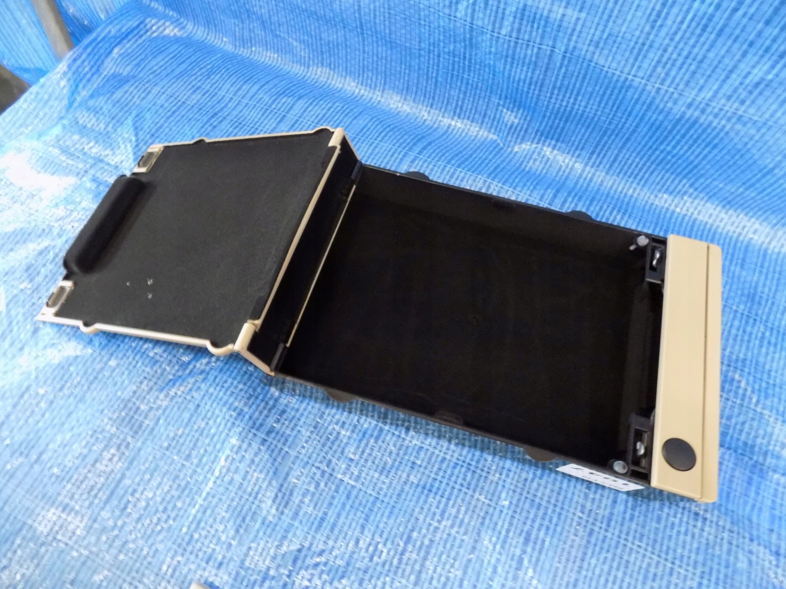 passenger compartment plato BMW 5 F10 2012R 3,0B