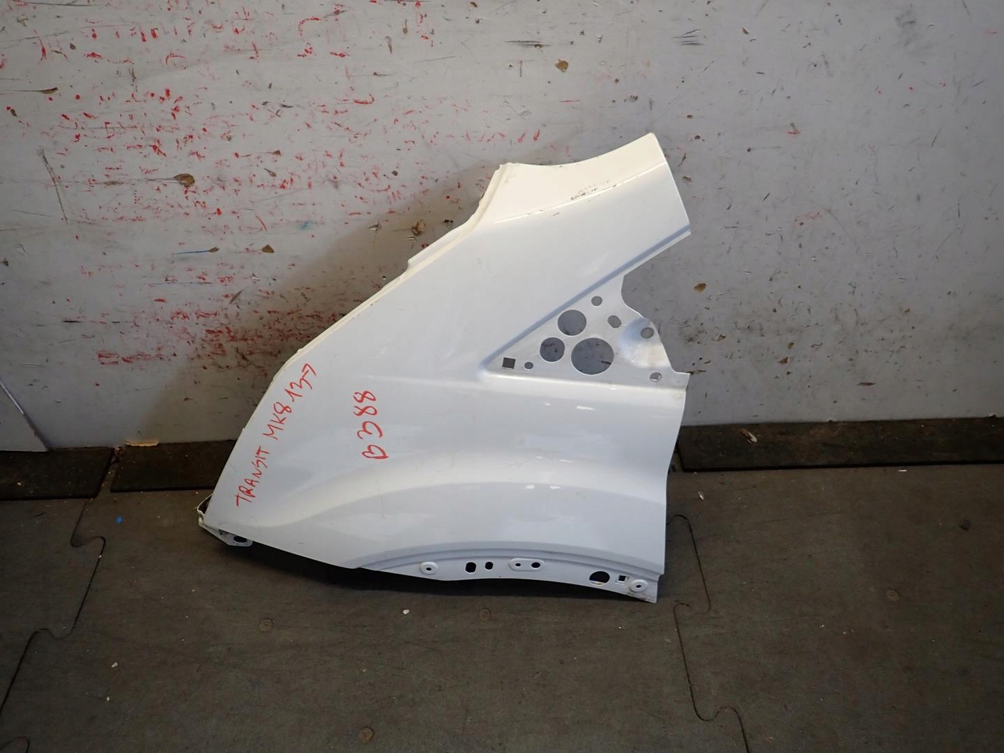 fender front front left FORD TRANSIT MK8 2013