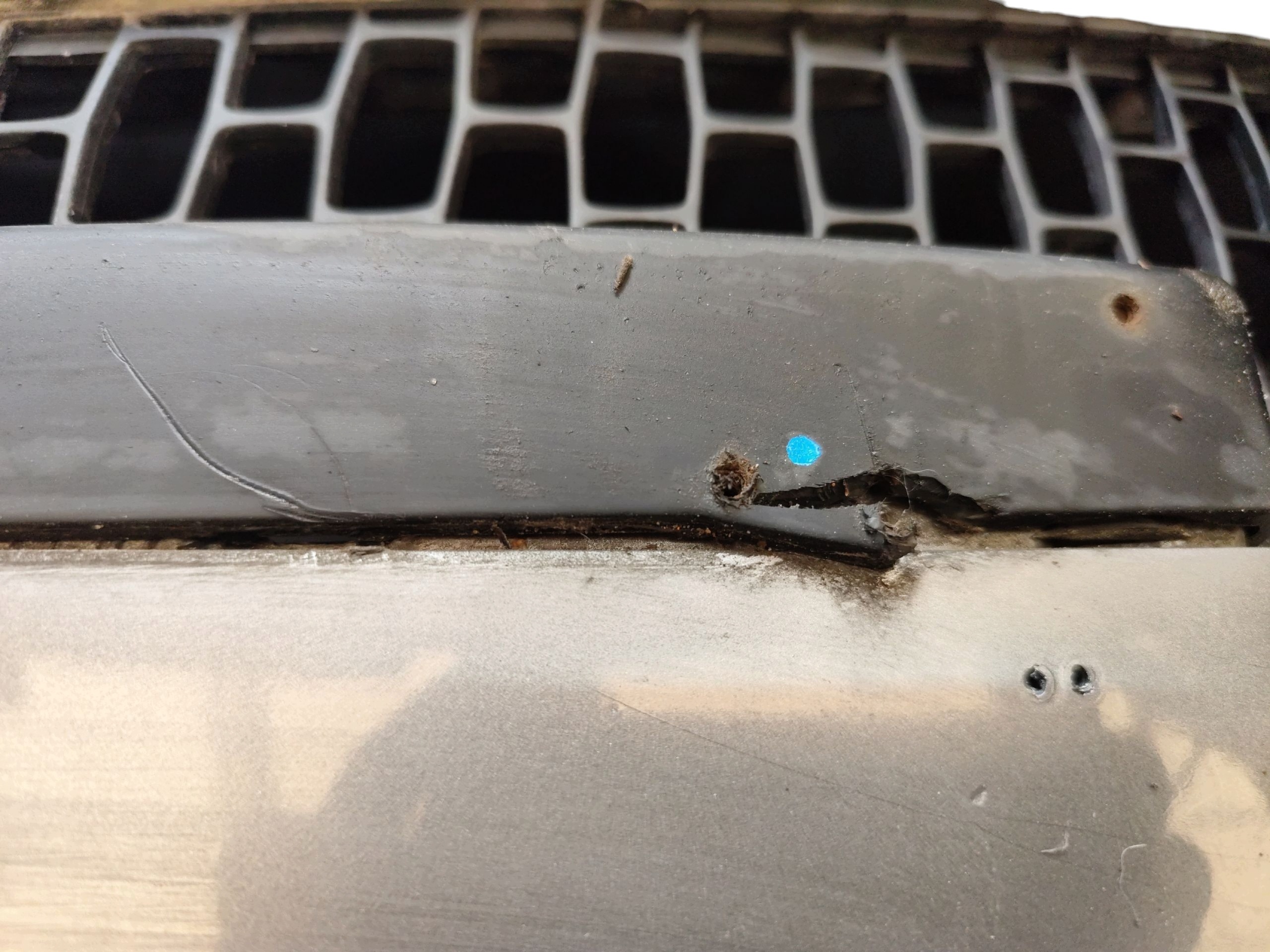 bumper front front LANCIA DELTA III (2008-2011) PDC KOD LAKIERU 617