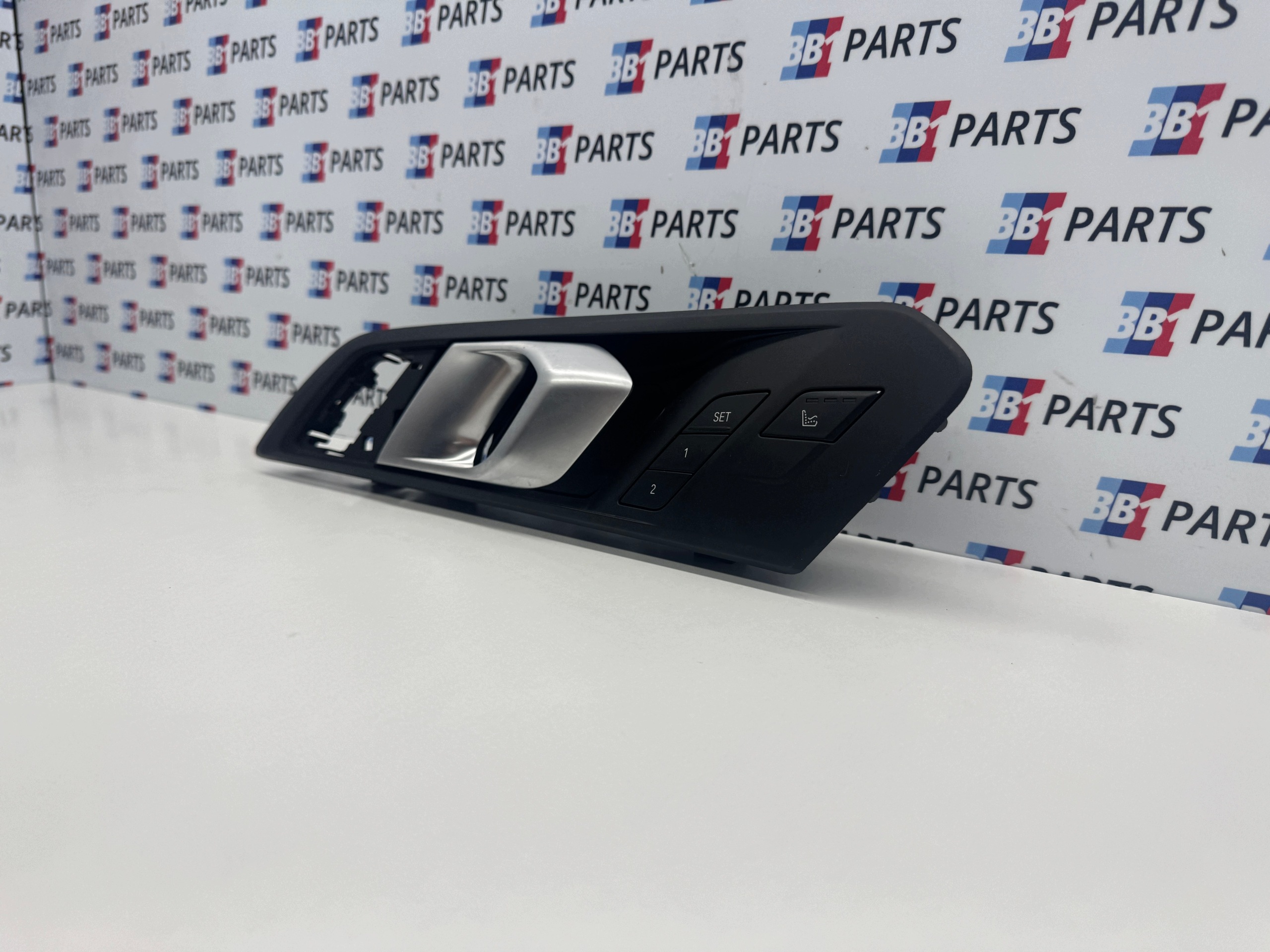 BMW G05 G06 G07 X5 X6 handle door left front control panel UK 9436040