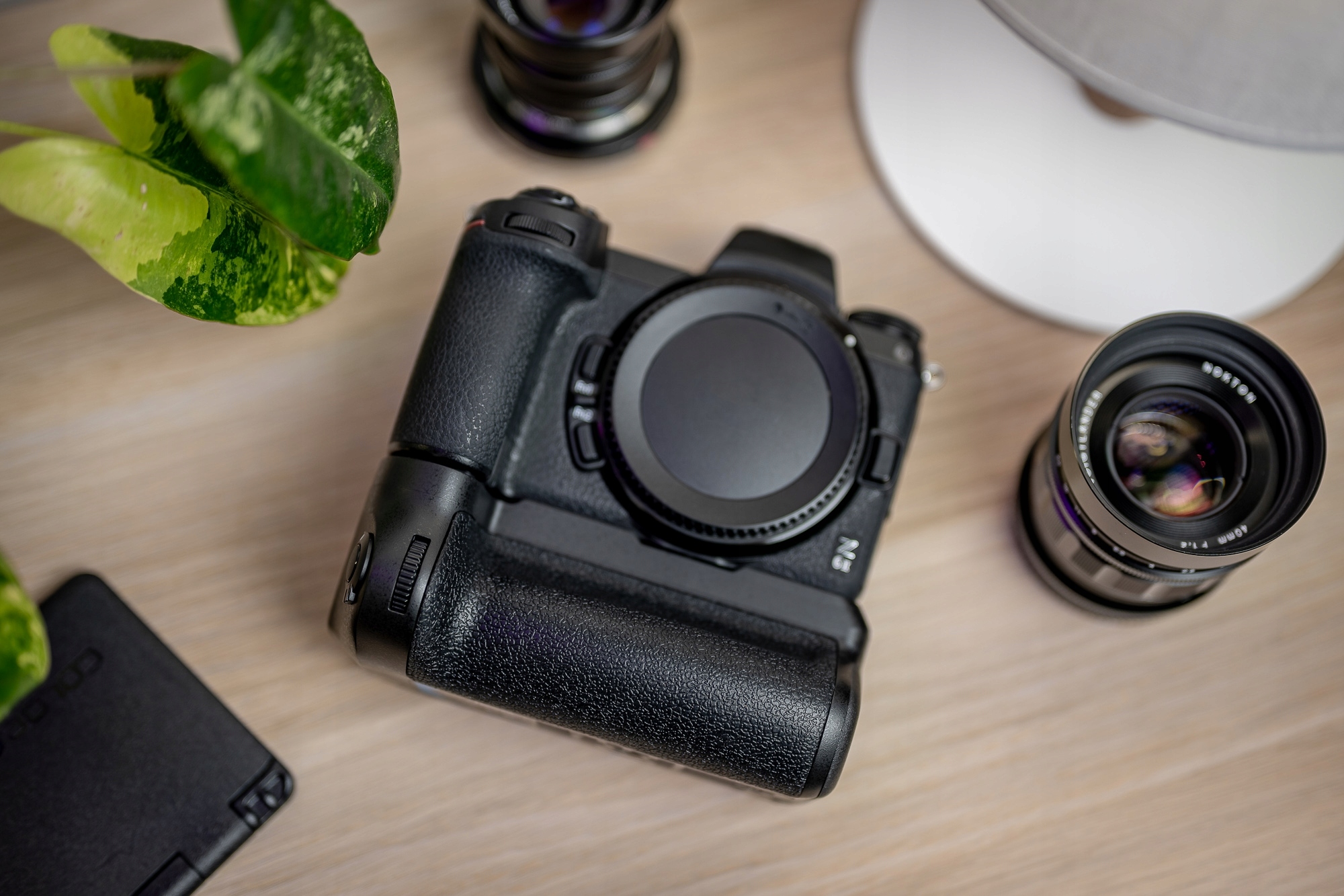 Battery Pack Grip Newell MB-N11 do Nikon Z6 II i Z7 II. Model N-MB-N11